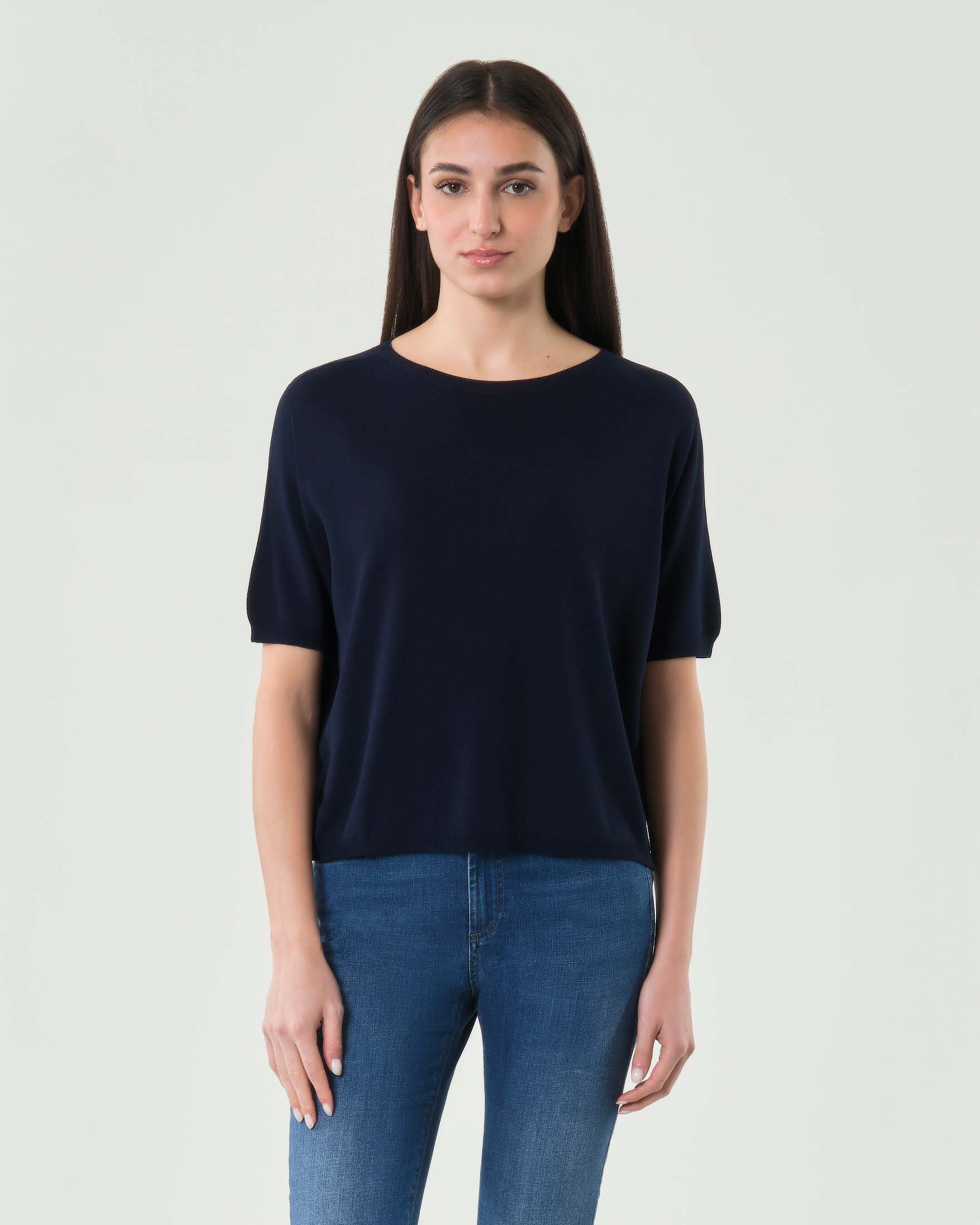 Maglia blu girocollo a mezze maniche in misto viscosa con bordi a costine