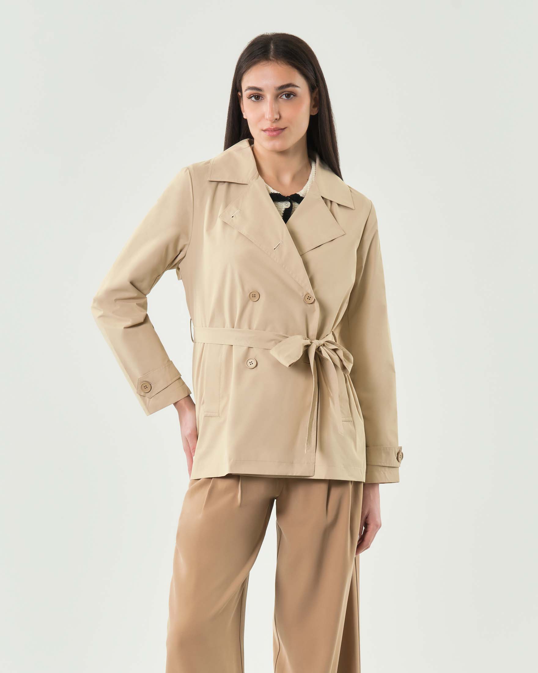 Trench corto beige Hlo! doppiopetto con cintura da annodare