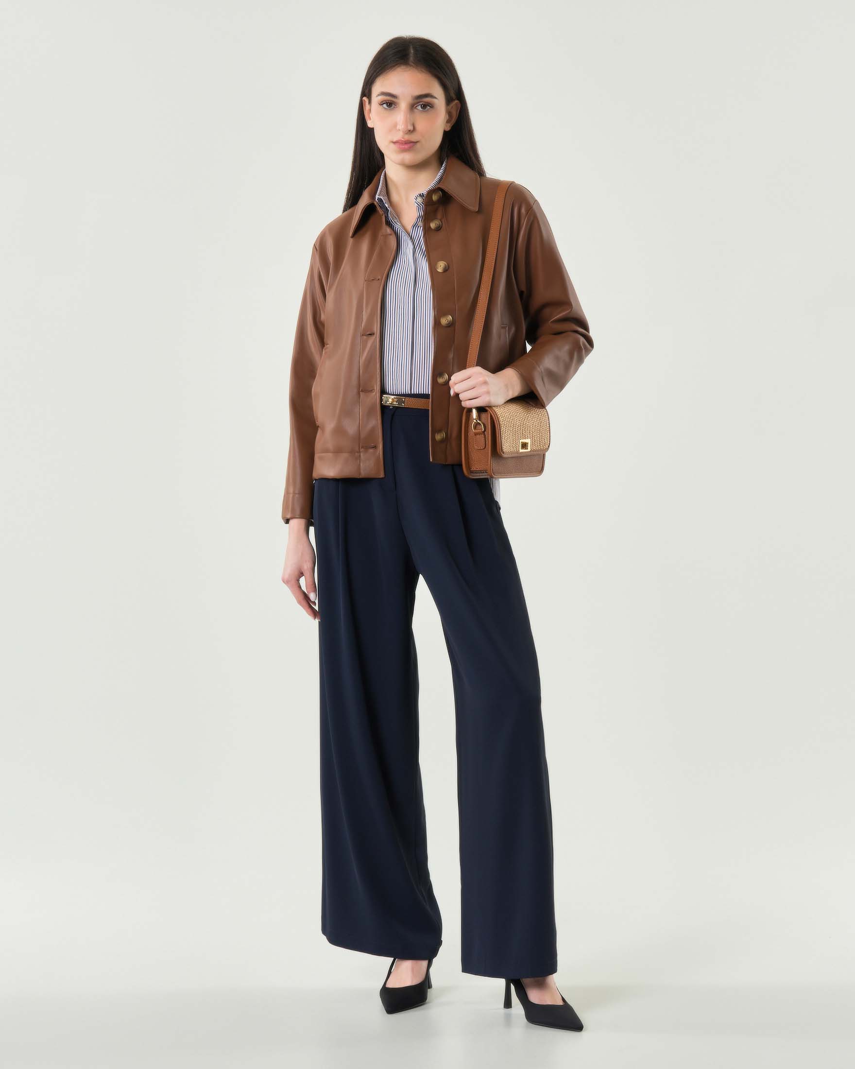 Giacca a camicia Hlo! marrone in similpelle liscia image