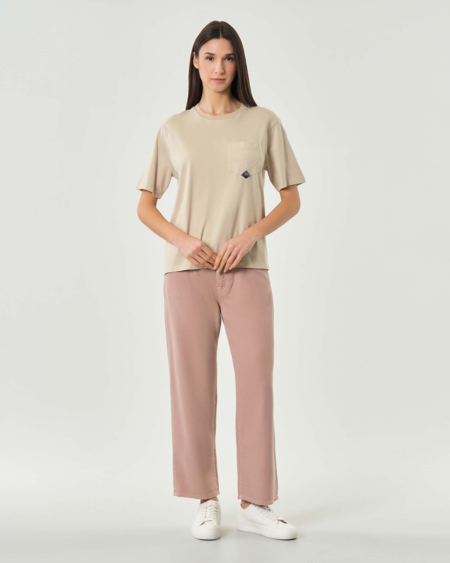 T-shirt girocollo beige Roy Roger's a maniche corte con taschino sul davanti e logo image