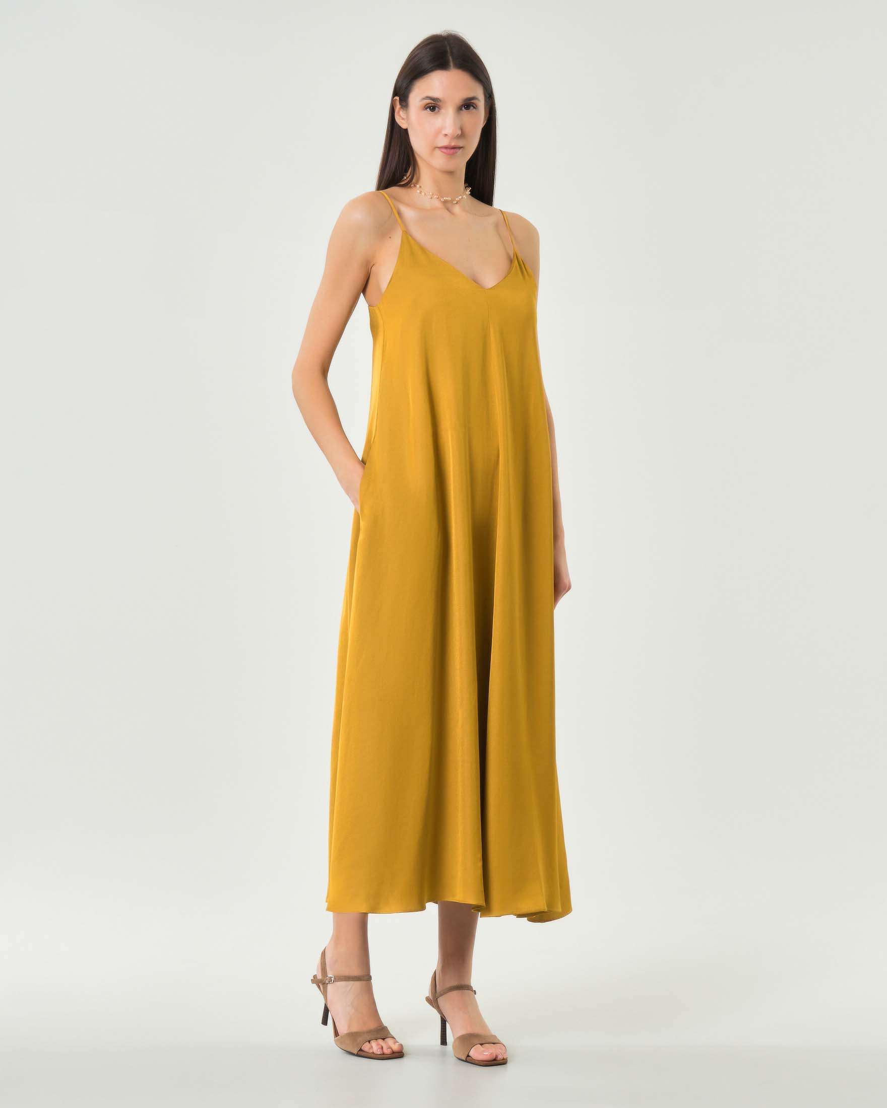 Slip dress lungo Marella ocra in gabardina di viscosa con spalline sottili e scollo a V