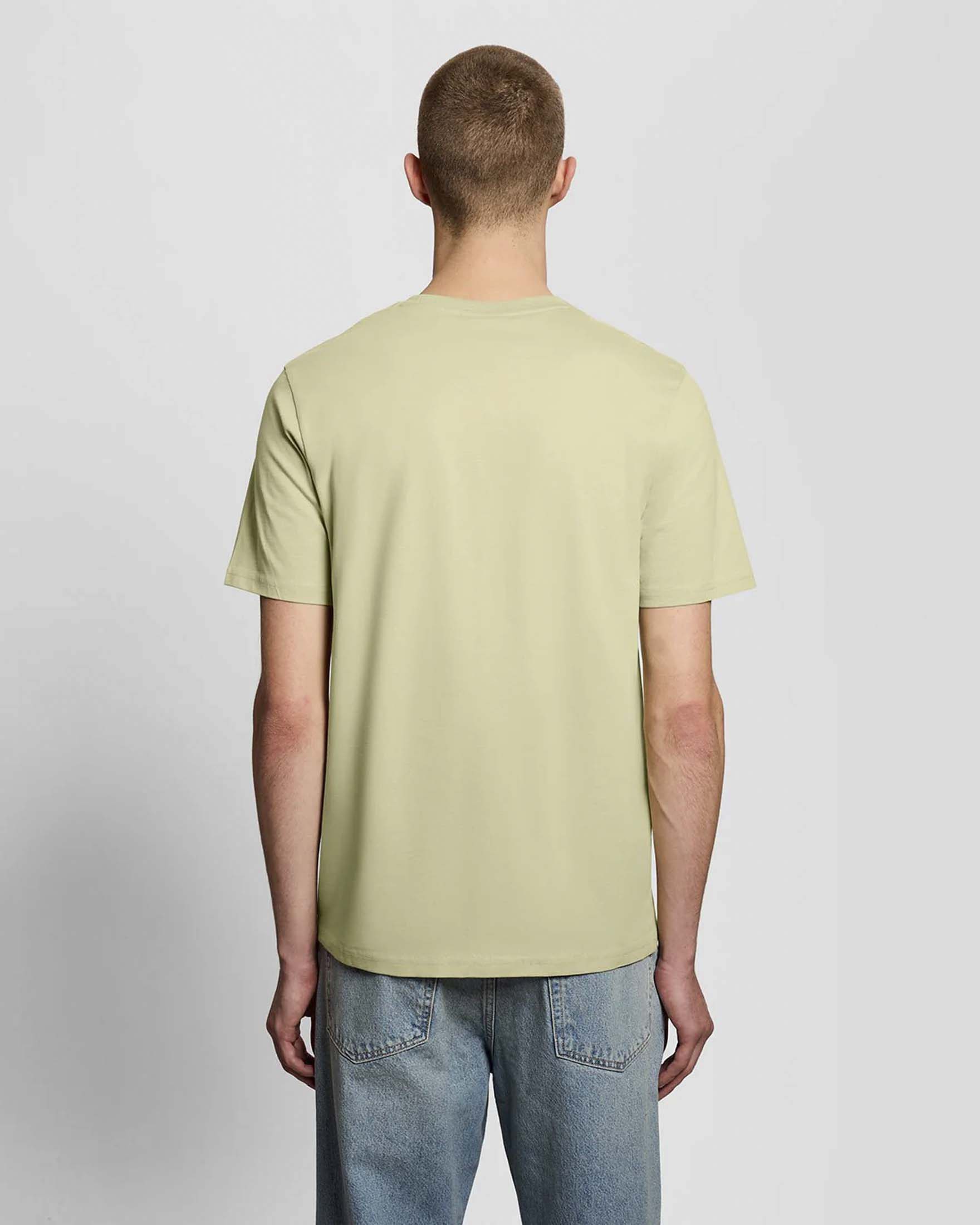 T-shirt Lyle & Scott mezza manica verde pistacchio in cotone con logo aquila gialla ricamata sul petto image