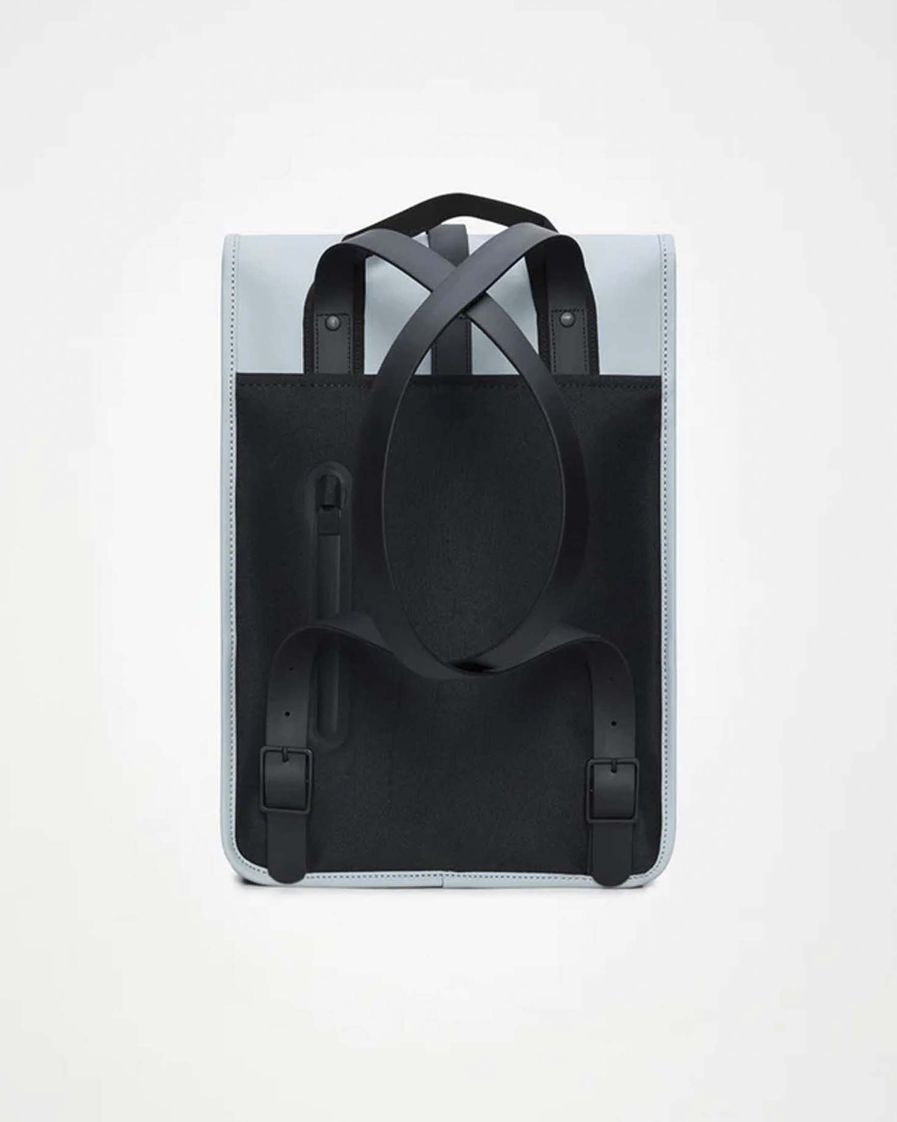 Zaino Backpack Mini Rains grigio dalla linea rettangolare con tasca frontale e chiusura a moschettone image