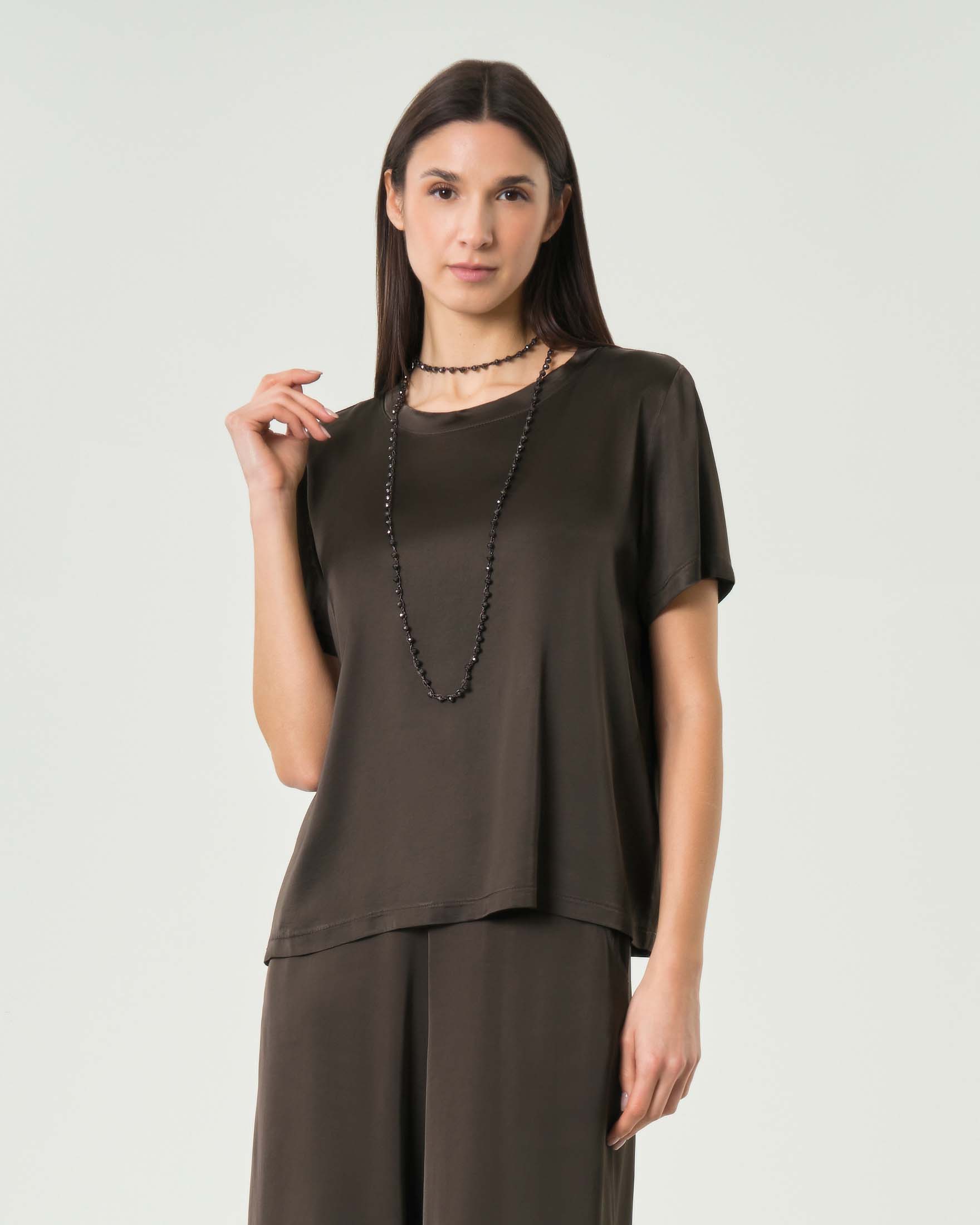 Blusa maniche corte marrone in raso di viscosa