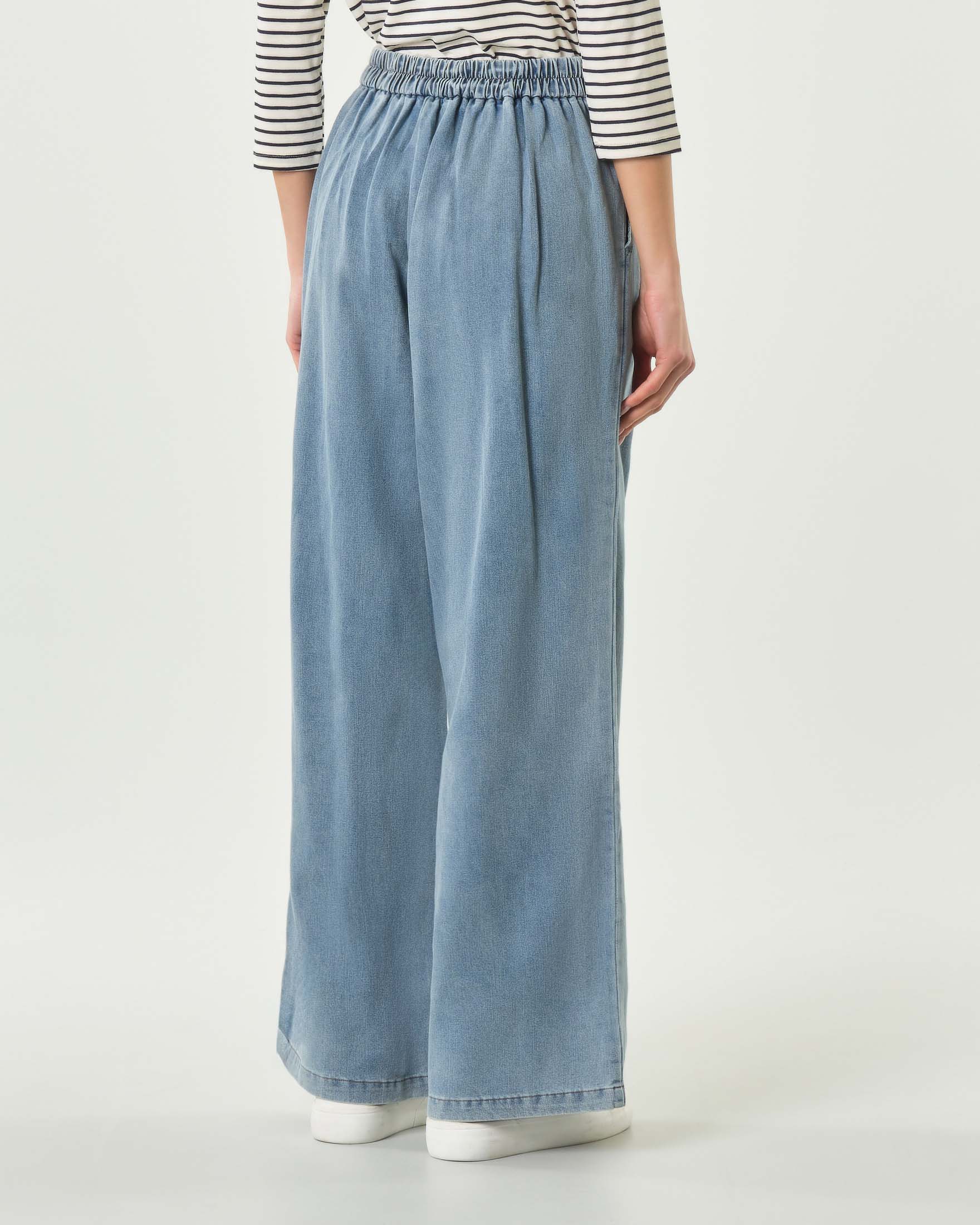 Jeans wide leg Hlo! blu lavaggio super stone wash con pince sul davanti