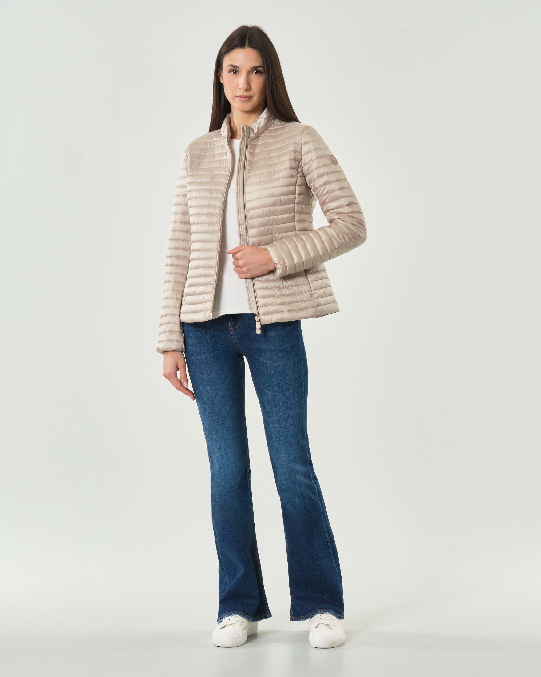 Piumino corto sfiancato Save The Duck beige con collo a listino e trapunta orizzontale