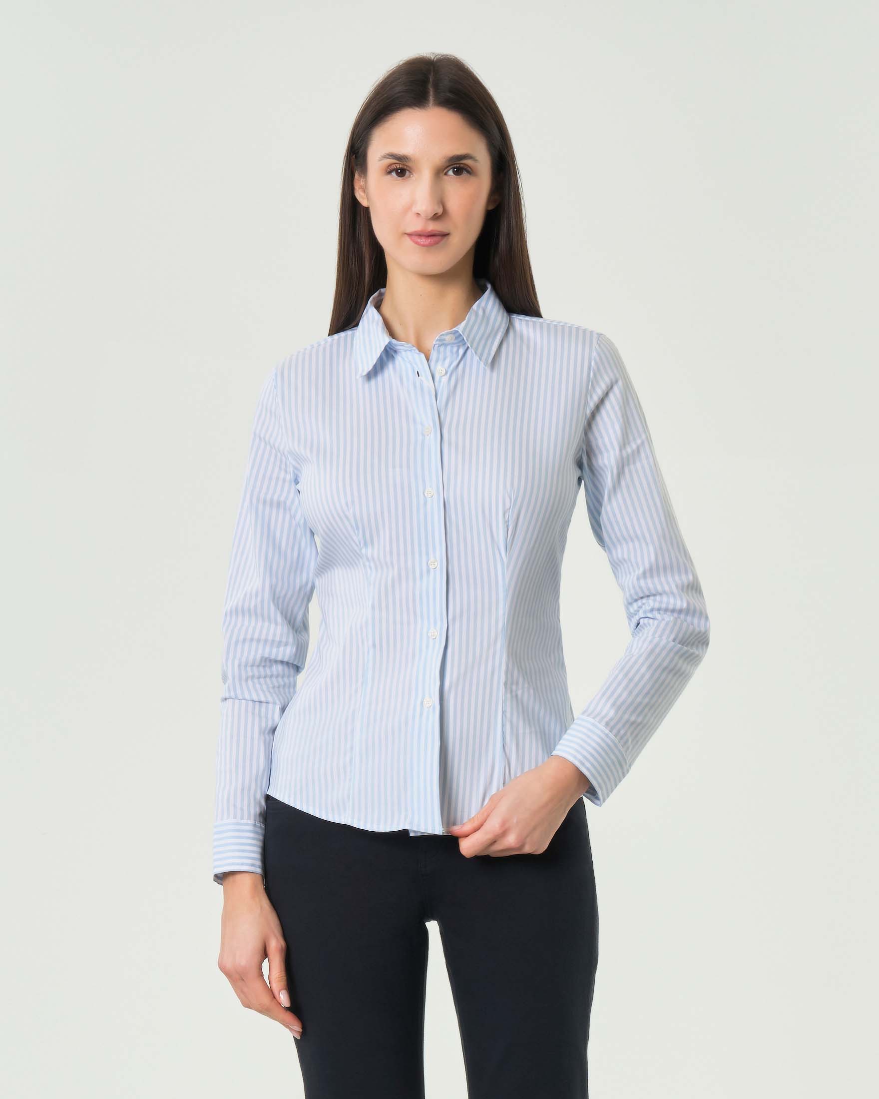 Camicia maniche lunghe azzurra a righe bianche in misto cotone stretch
