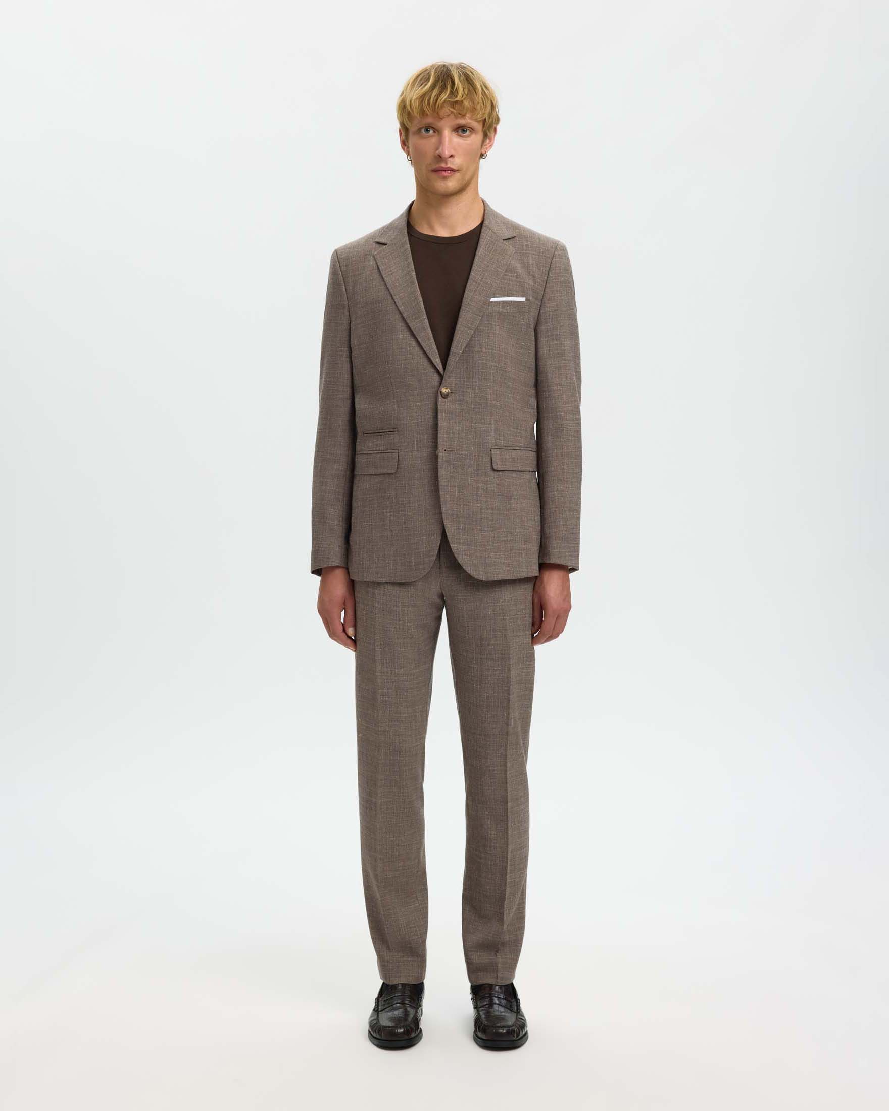 Blazer Selected marrone in tessuto di misto lana e lino stretch con chiusura monopetto