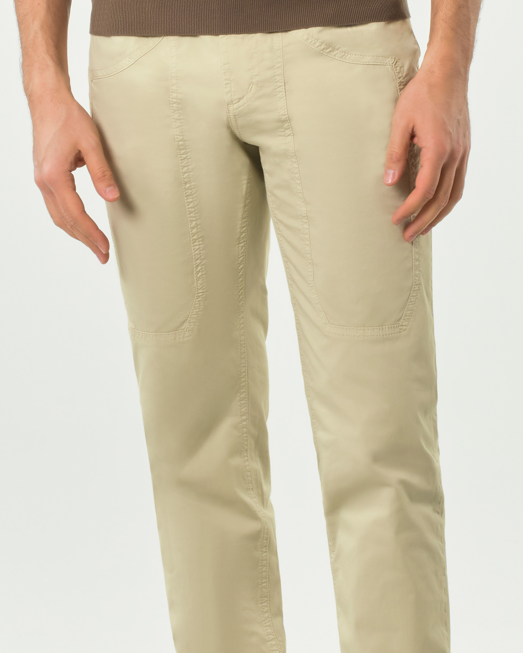 Pantalone Jeckerson color sabbia cinque tasche modello PA077 in gabardina di cotone stretch con toppa image