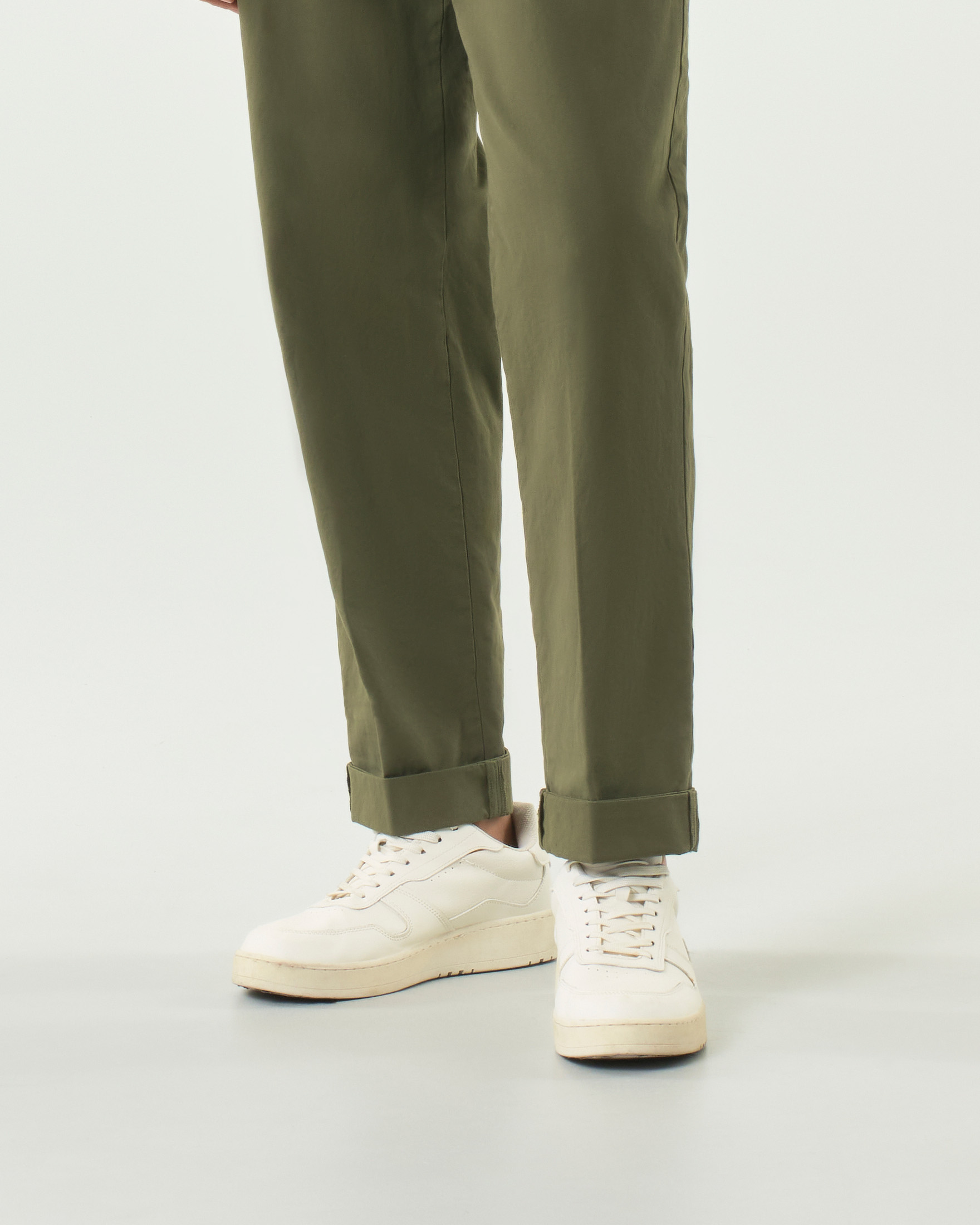Pantalone chino relaxed-fit Mason's verde militare in tela di cotone image