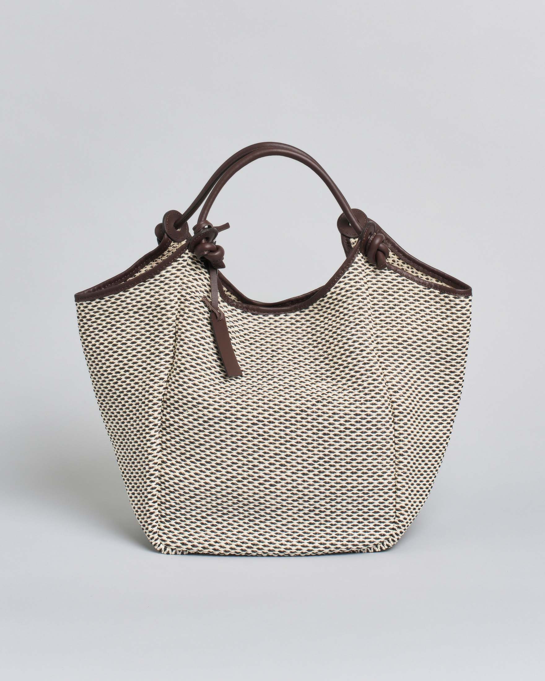 Borsa a spalla in rafia intrecciata color avorio e testa di moro con doppio manico