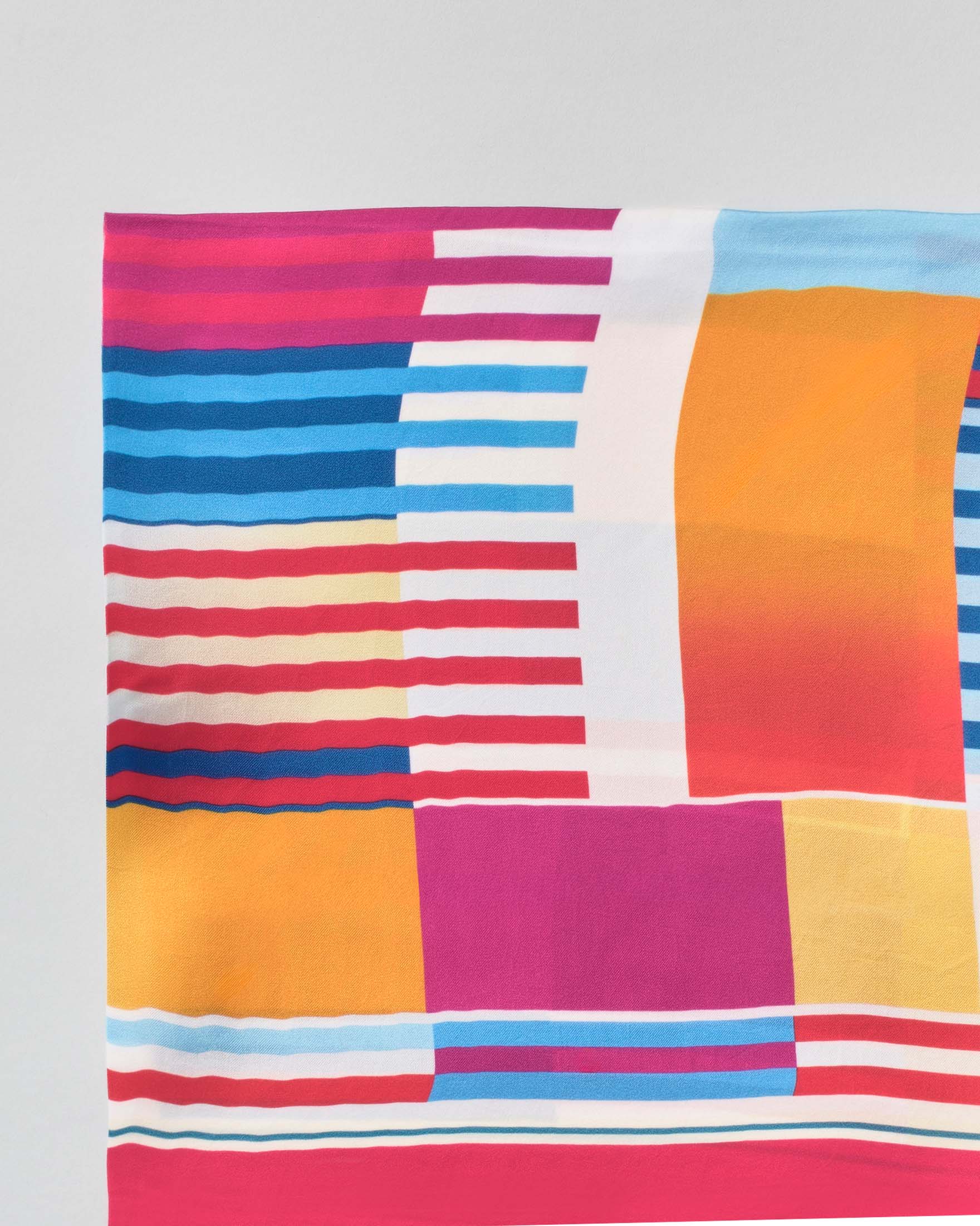 Foulard Pellizzari multicolor in modal con stampa geometrica e bordo fucsia image