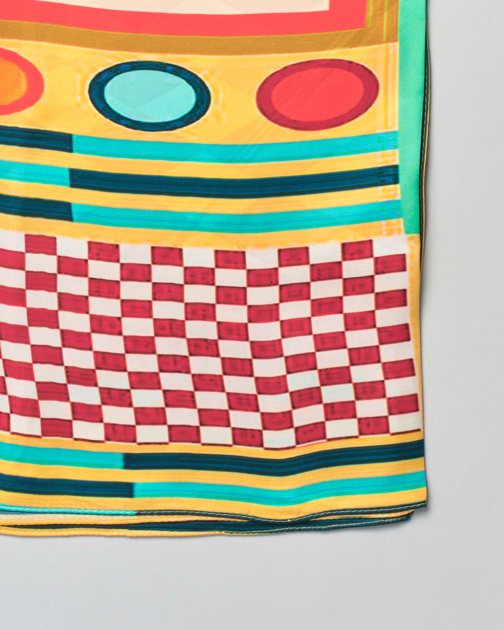 Foulard Pellizzari in modal e seta con stampa geometrica multicolor image