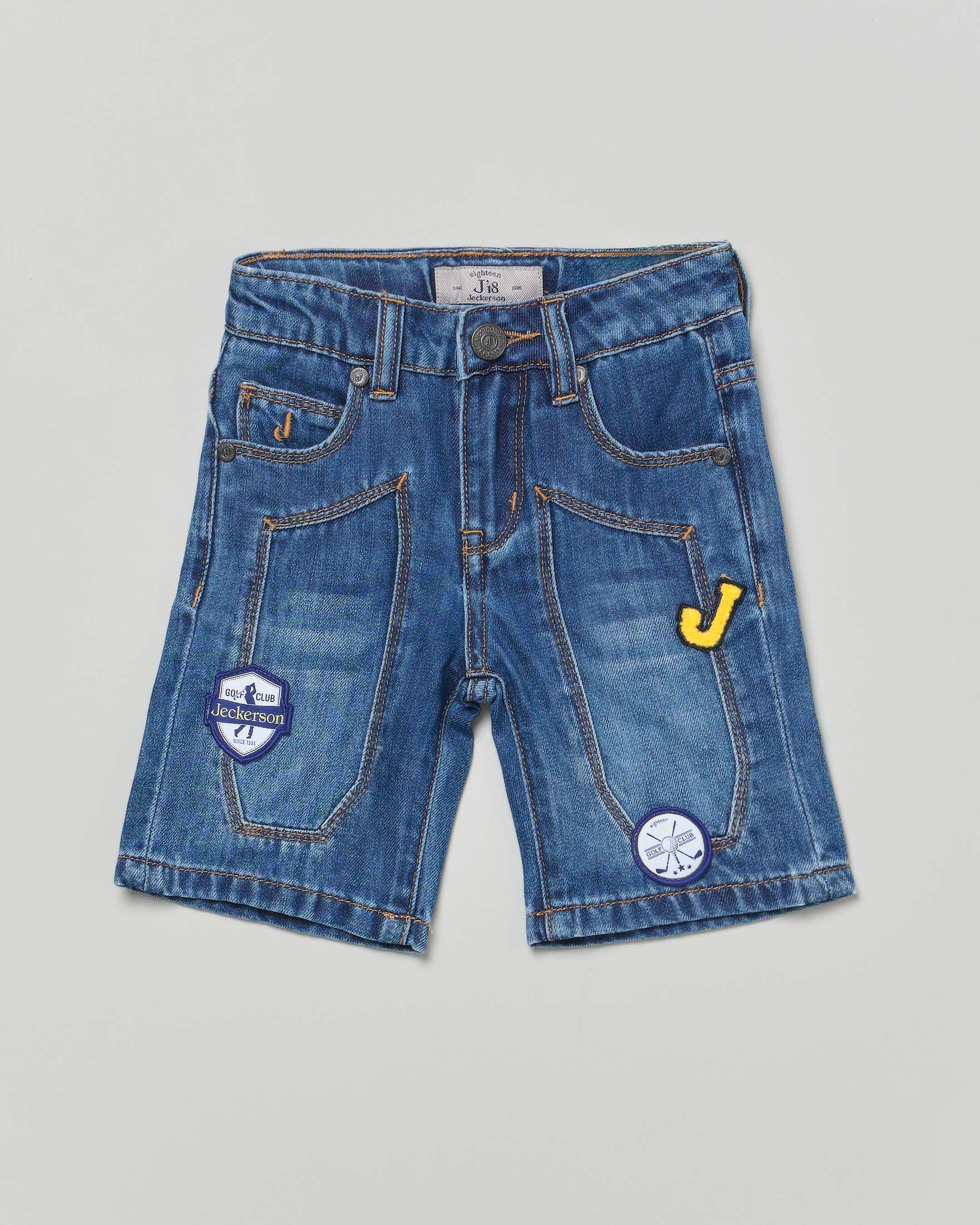 Bermuda in denim Jackerson con toppe