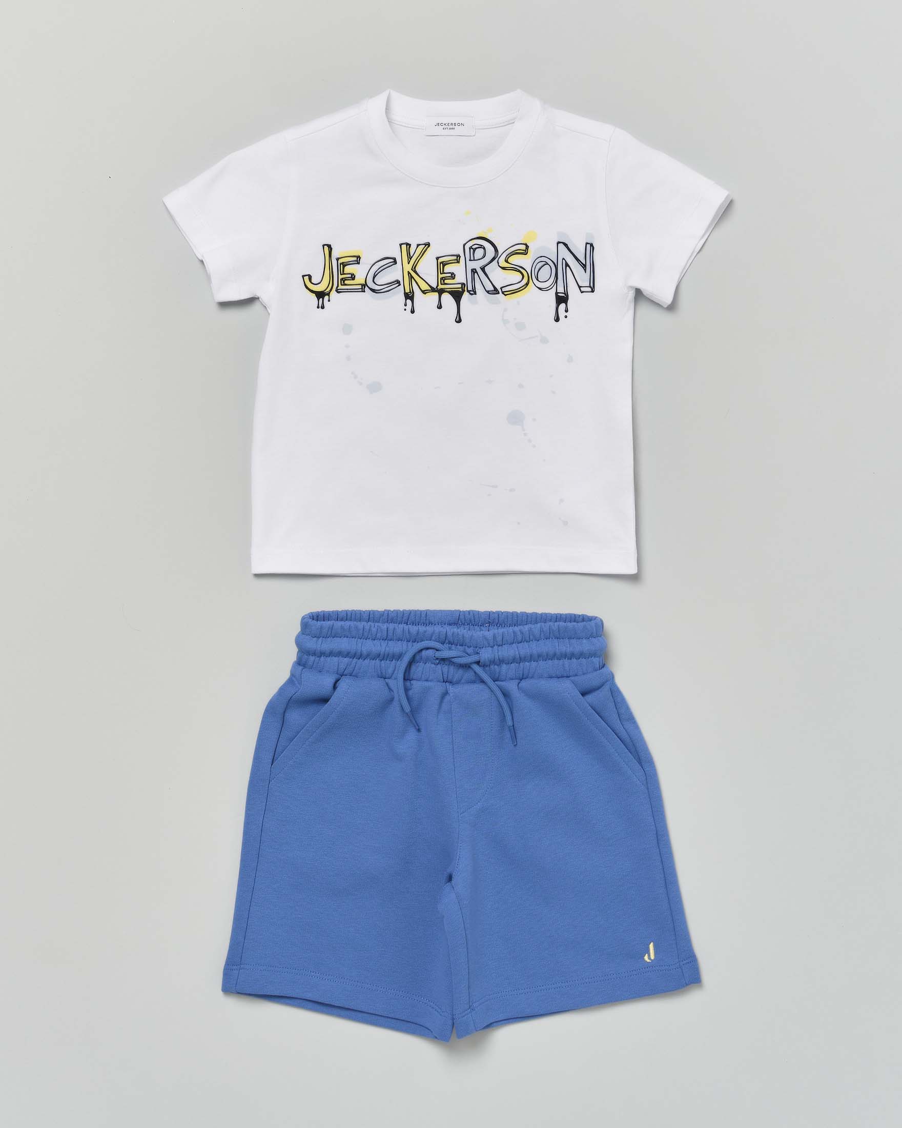 Completo tuta Jackerson t-shirt bianca e bermuda azzurro