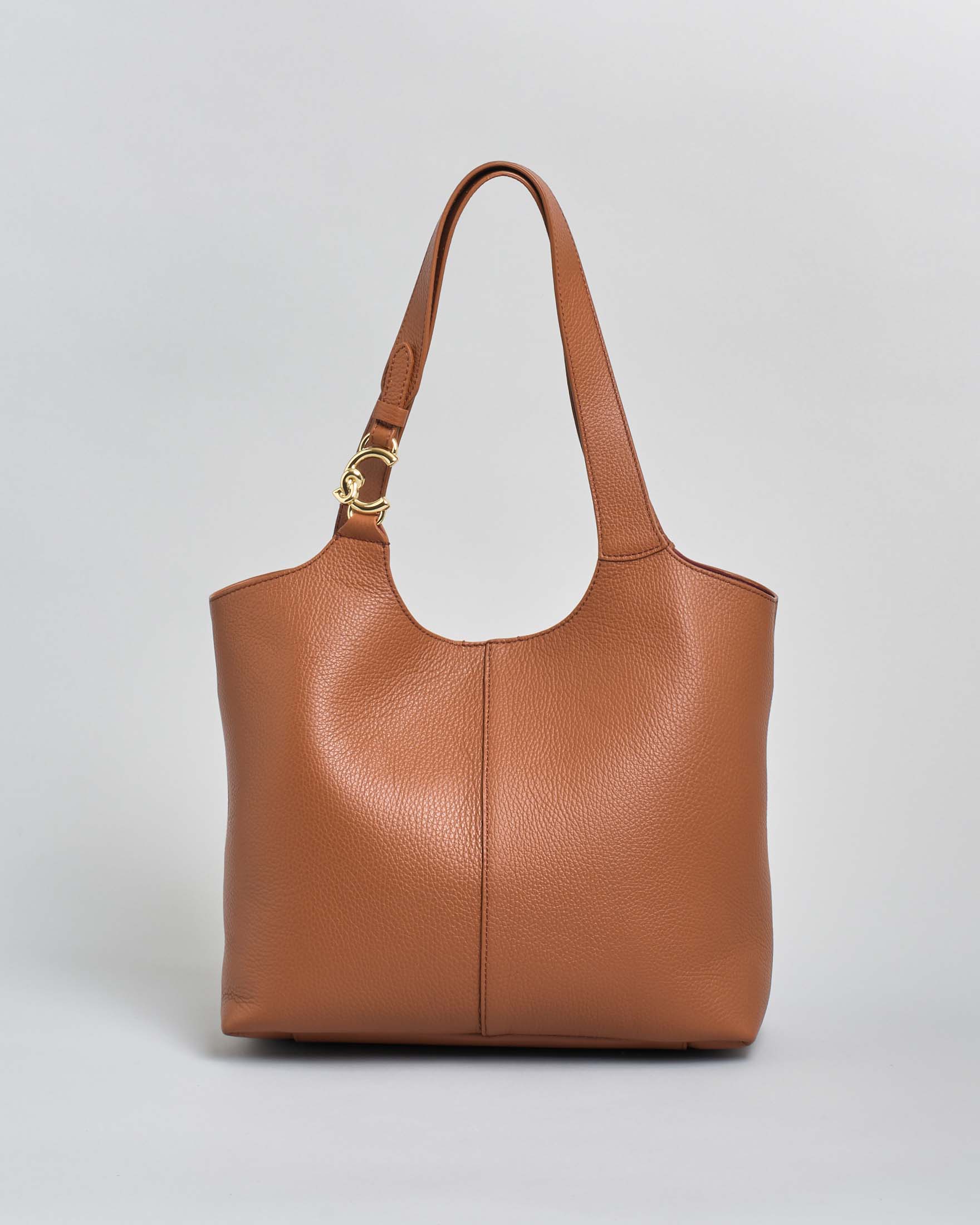 Borsa a spalla C-Easy Coccinelle in pelle martellata color cognac con manici e chiusura magnetica
