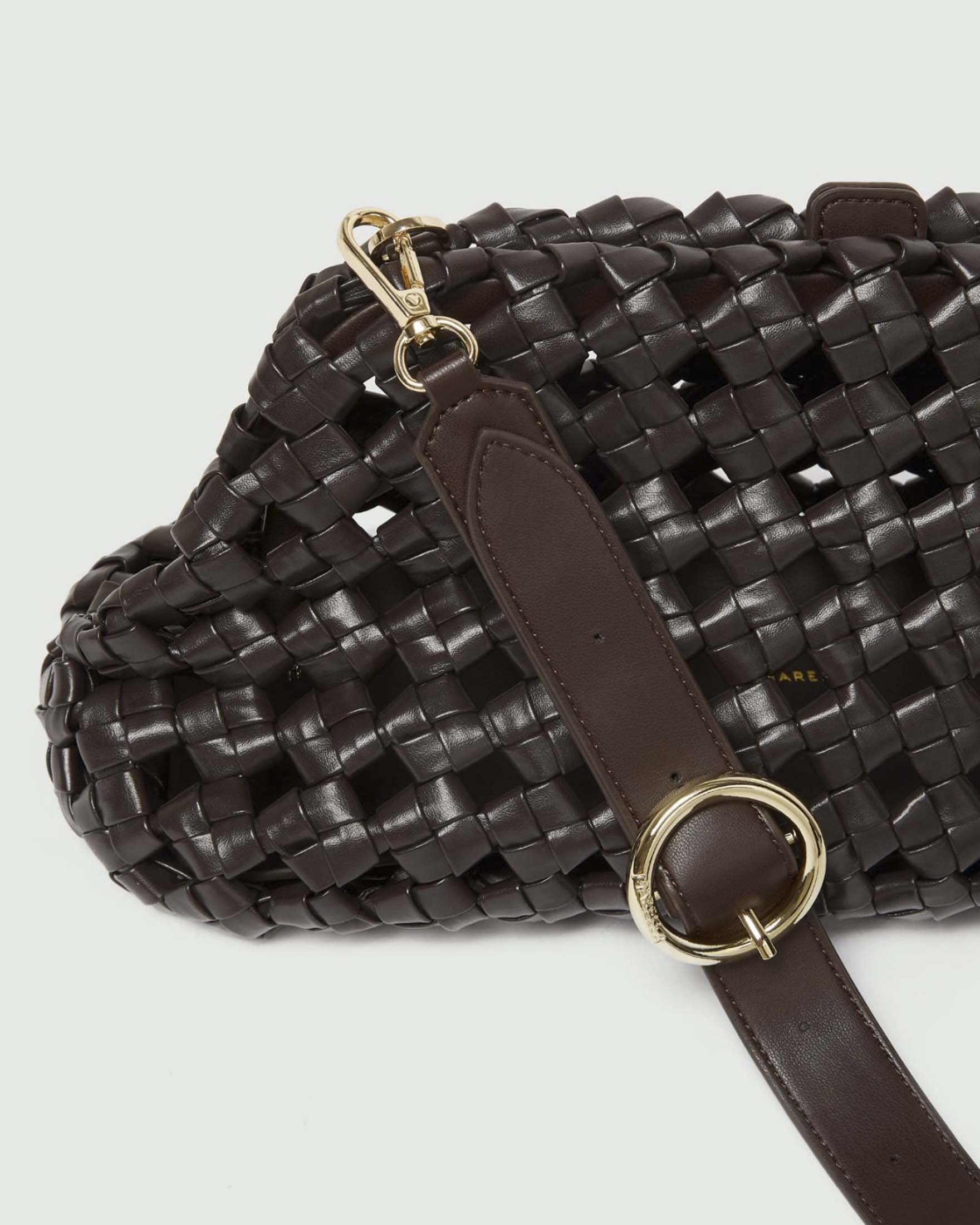 Pochette morbida Marella testa di moro intrecciata con chiusura a magnete e tracolla regolabile image