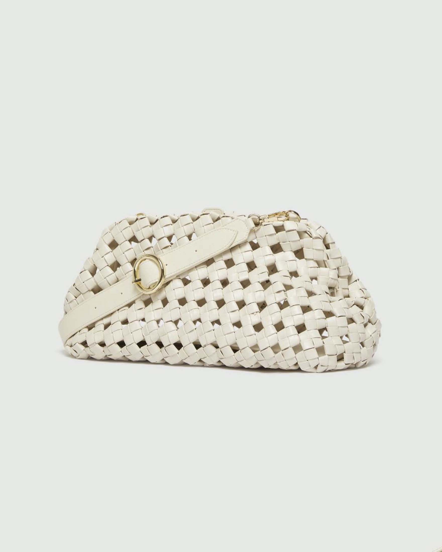 Pochette morbida Marella bianca intrecciata con chiusura a magnete e tracolla regolabile image