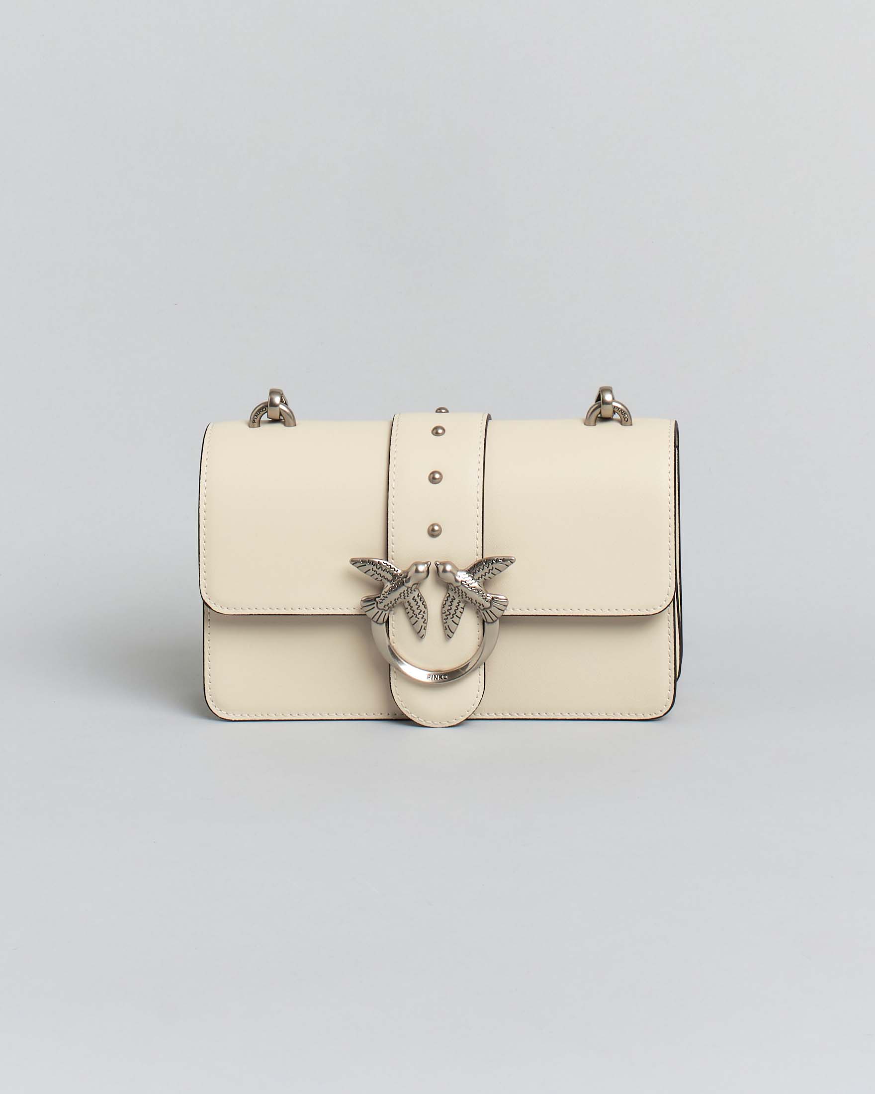 Borsa piccola Love Bag One Pinko in pelle liscia bianca con fibbia Love Birds argentata e tracolla a catena