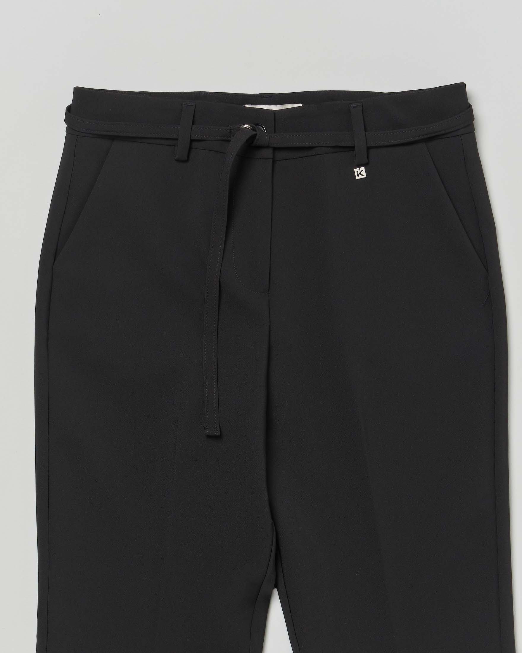 Pantalone Kocca nero flare in tessuto cady con cinturina image