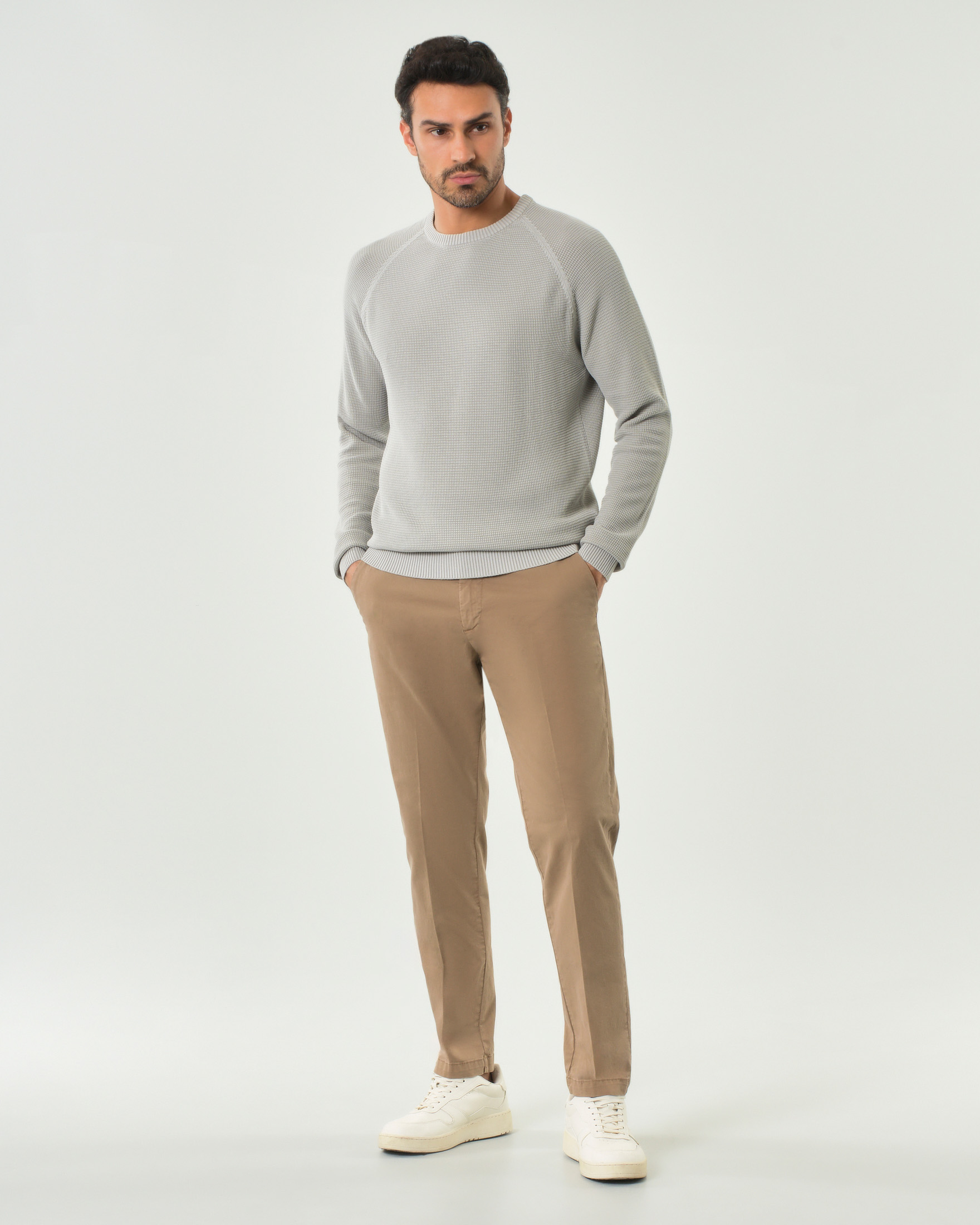 Maglia girocollo grigia Paul Baker in puro cotone micro armatura con maniche raglan image