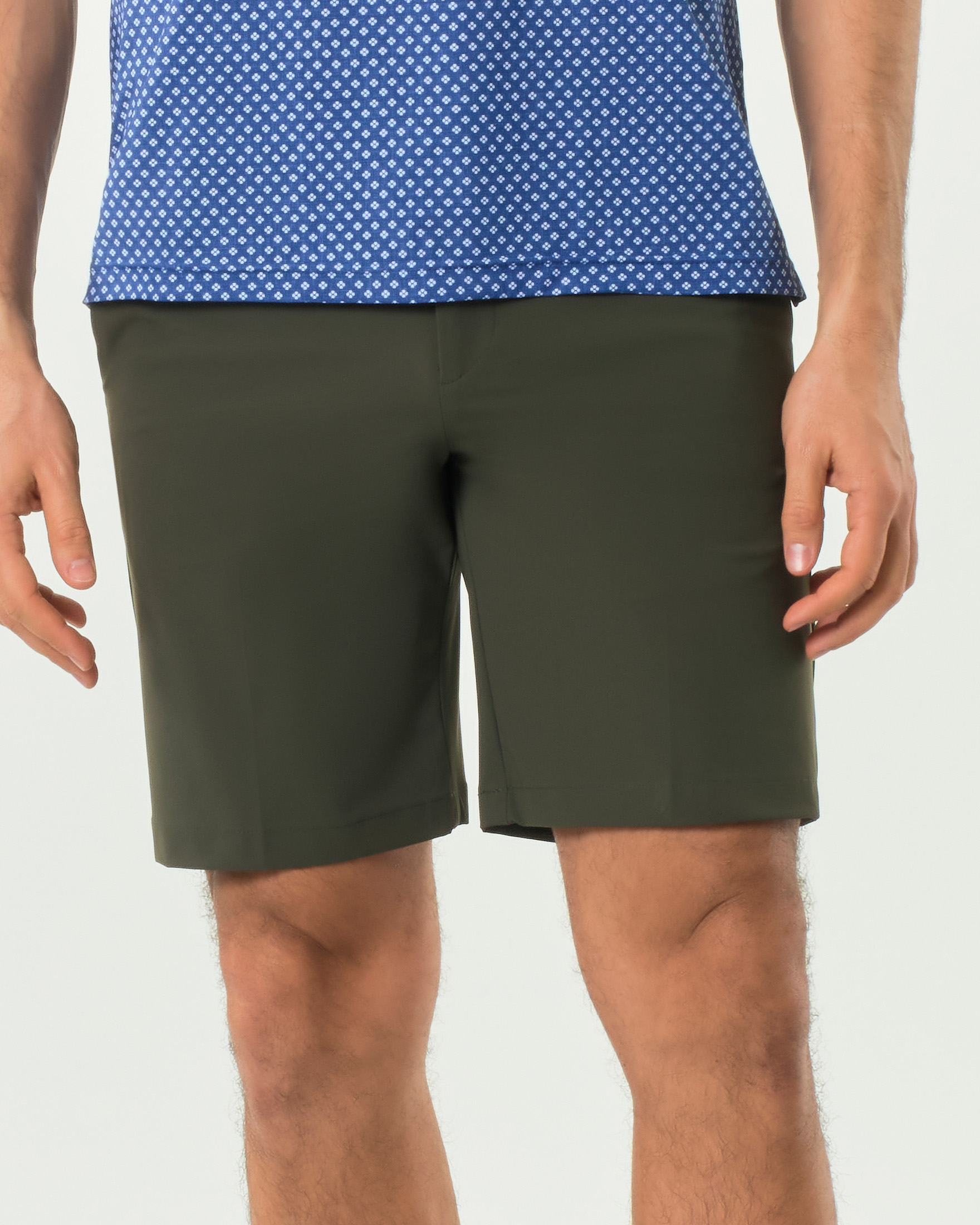 Bermuda chino slim Pellizzari verde militare in tessuto tecnico stretch image