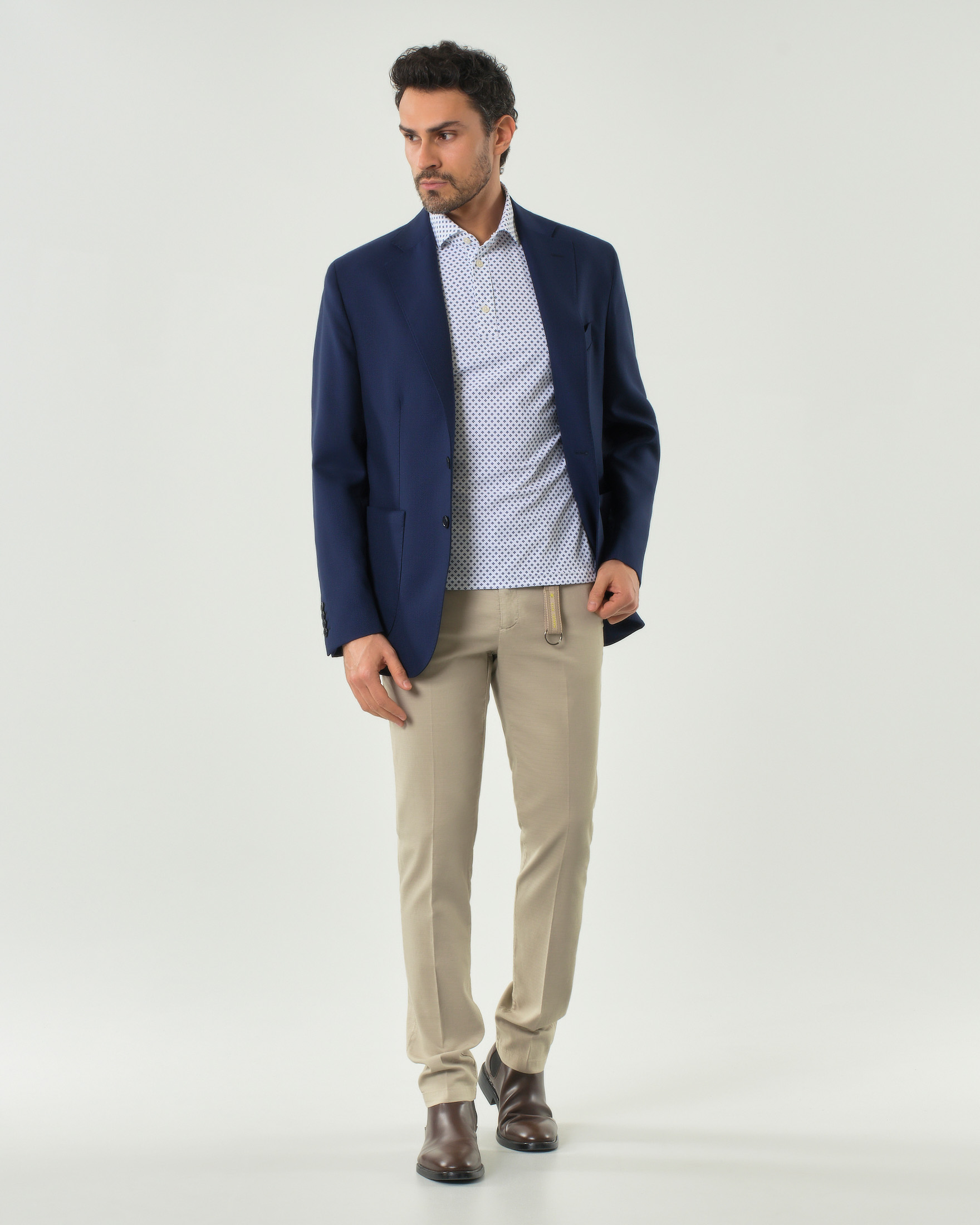 Blazer Pellizzari blu in tela di lana Barberis con tasche a toppa image