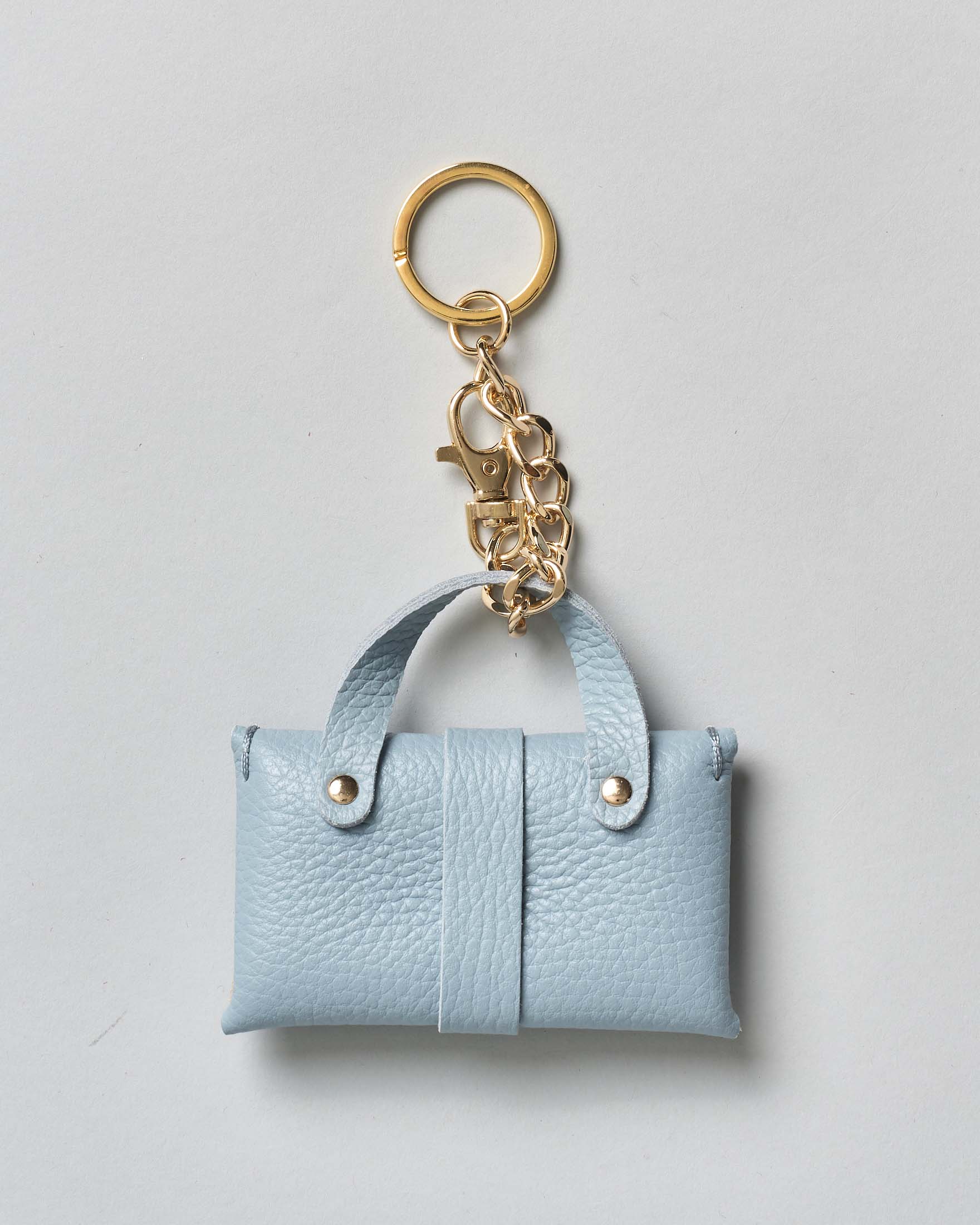 Portachiavi Charm Visonà in pelle azzurra image