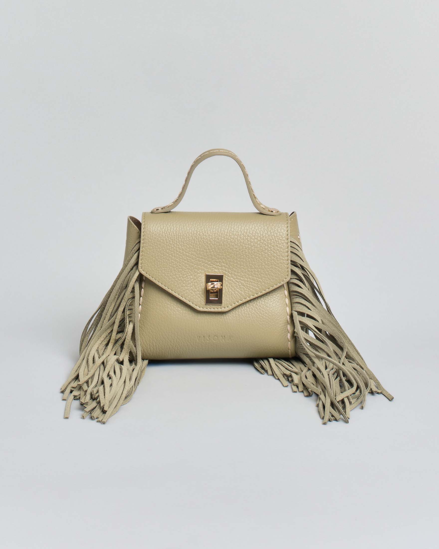 Mini Bag Visonà color salvia in pelle martellata con frange e tracolla removibile