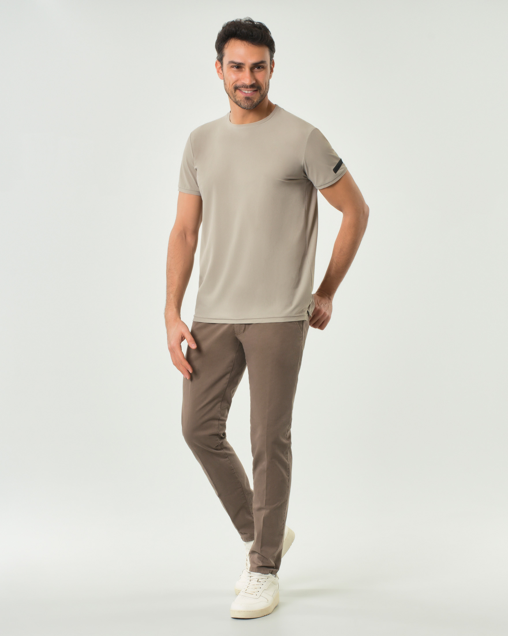 Pantalone chino Roy Roger's New Rolf marrone in gabardina di cotone stretch