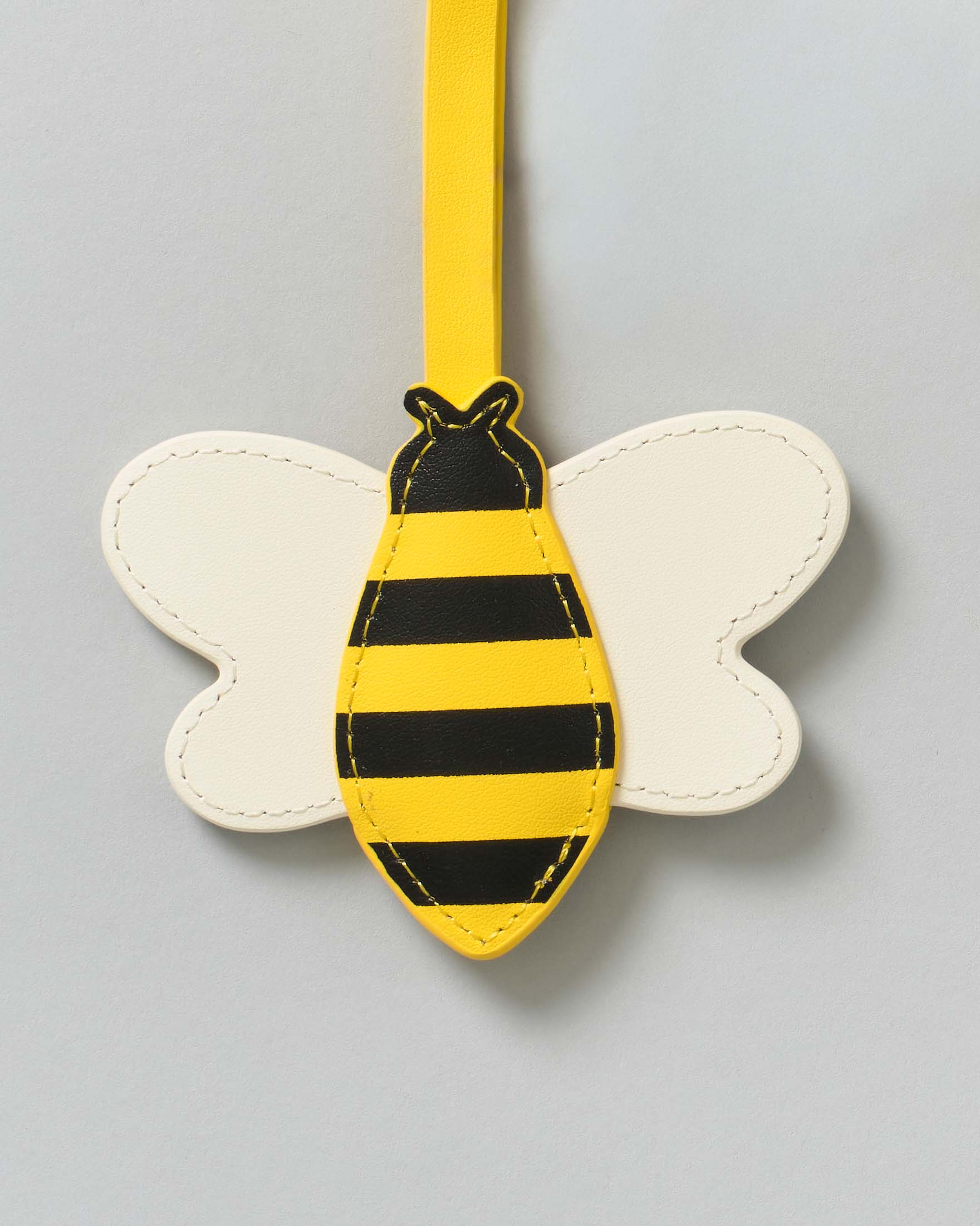 Portachiavi Bag Charm MC2 Saint Barth a forma di ape in pelle liscia con targa logo gialla image