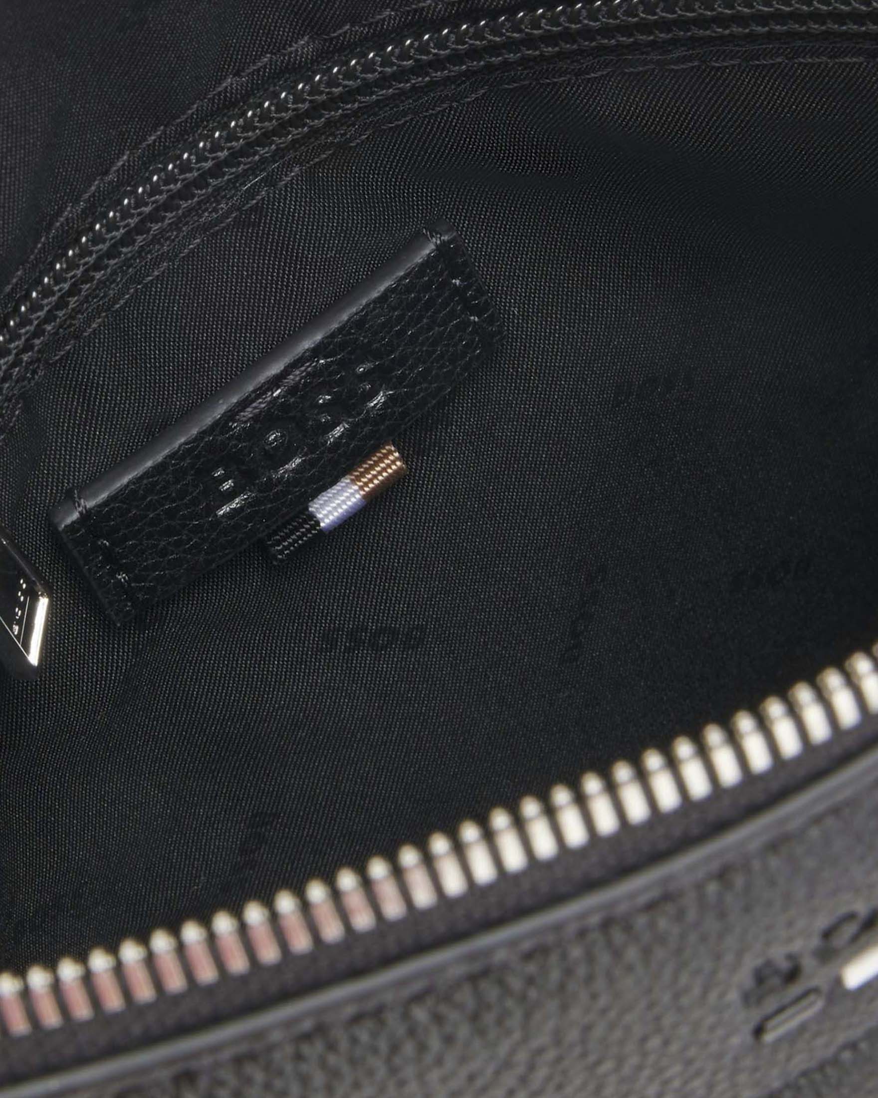 Borsa reporter Boss a tracolla in similpelle martellata image