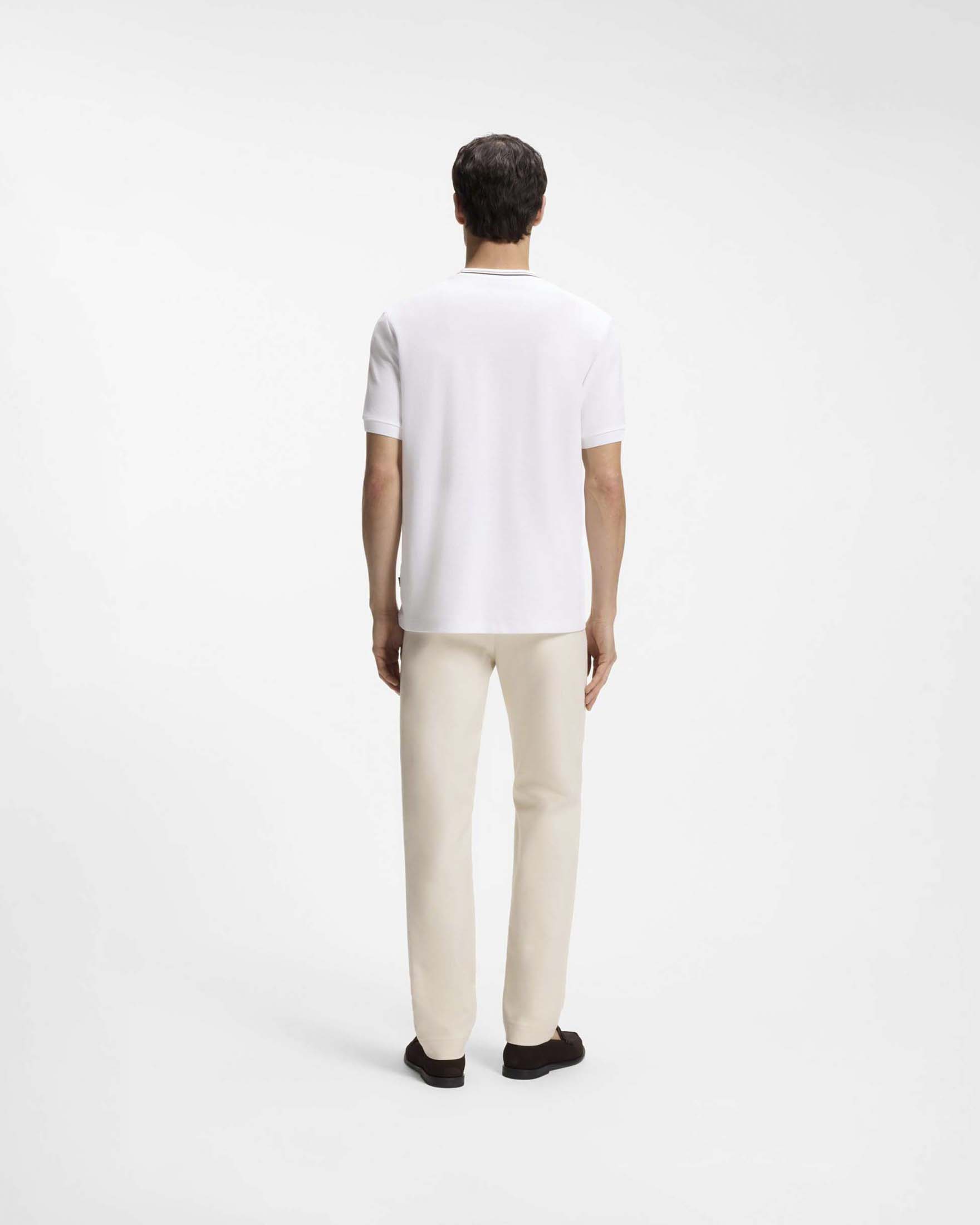 T-shirt mezza manica Boss Taut bianca in piquè di puro cotone con bordino image