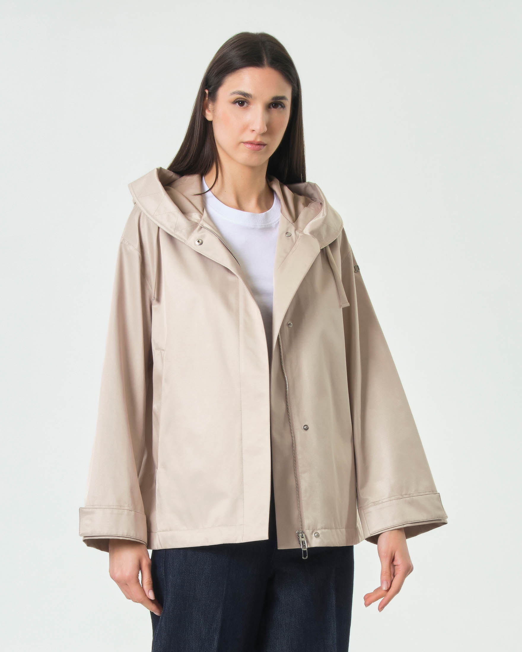 Giacca corta oversize Tecla Duno avorio in cotone tecnico antigoccia