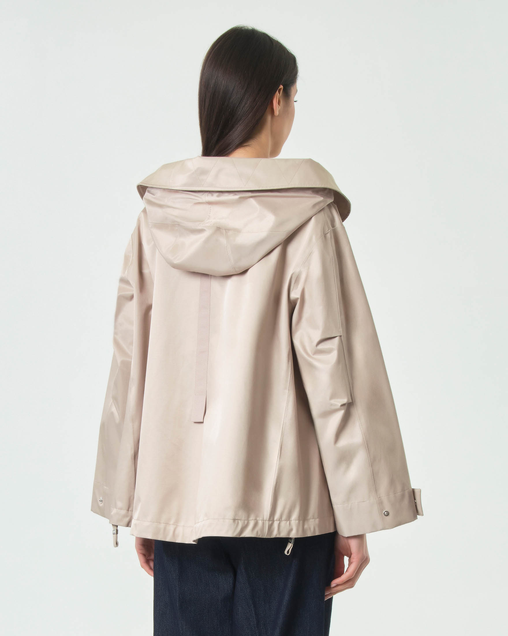 Giacca corta oversize Tecla Duno avorio in cotone tecnico antigoccia