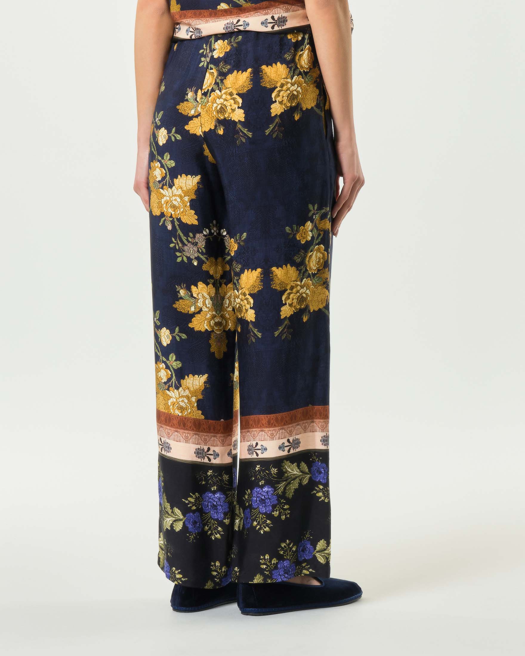 Pantaloni dritti Wu'Side blu in raso di viscosa con stampa floreale e vita elasticizzata