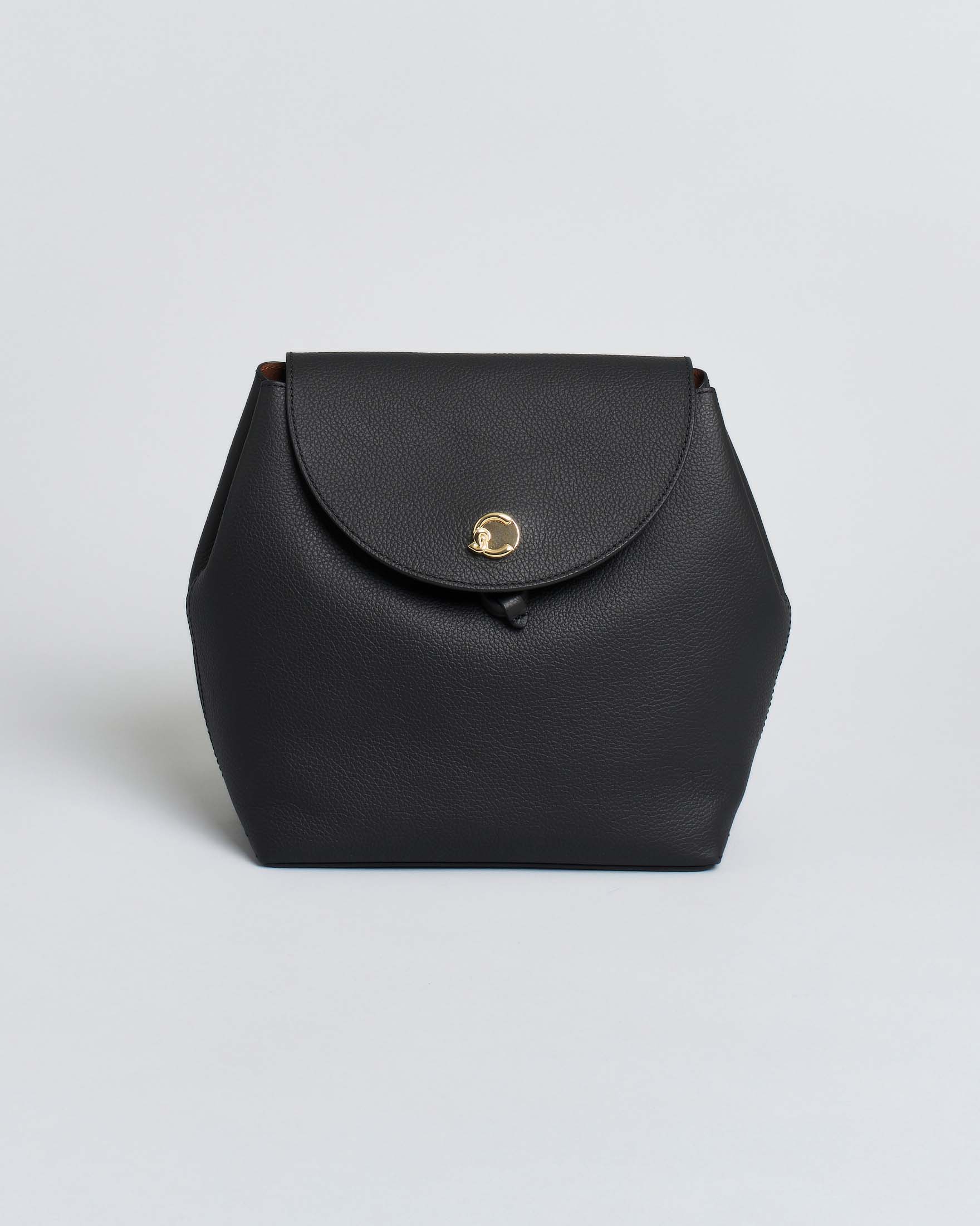 Zaino Nikla Coccinelle in pelle double-face nera con patta e logo C-Me