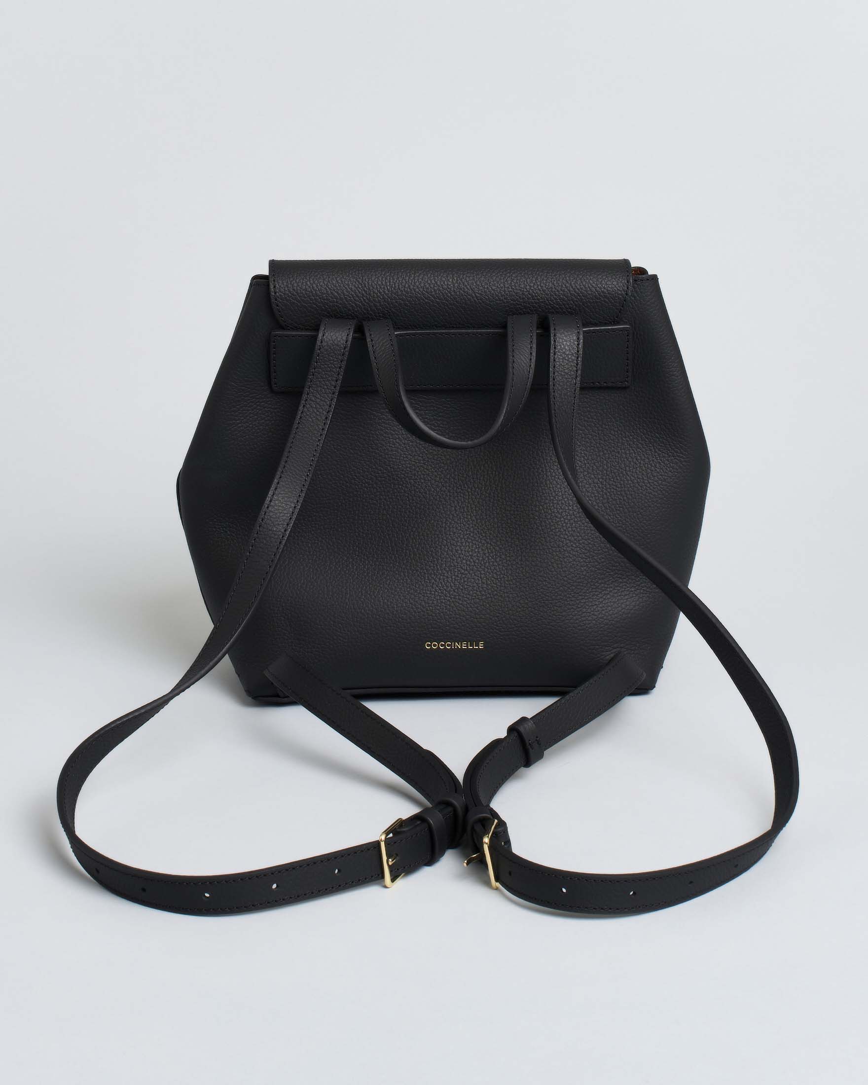Zaino Nikla Coccinelle in pelle double-face nera con patta e logo C-Me
