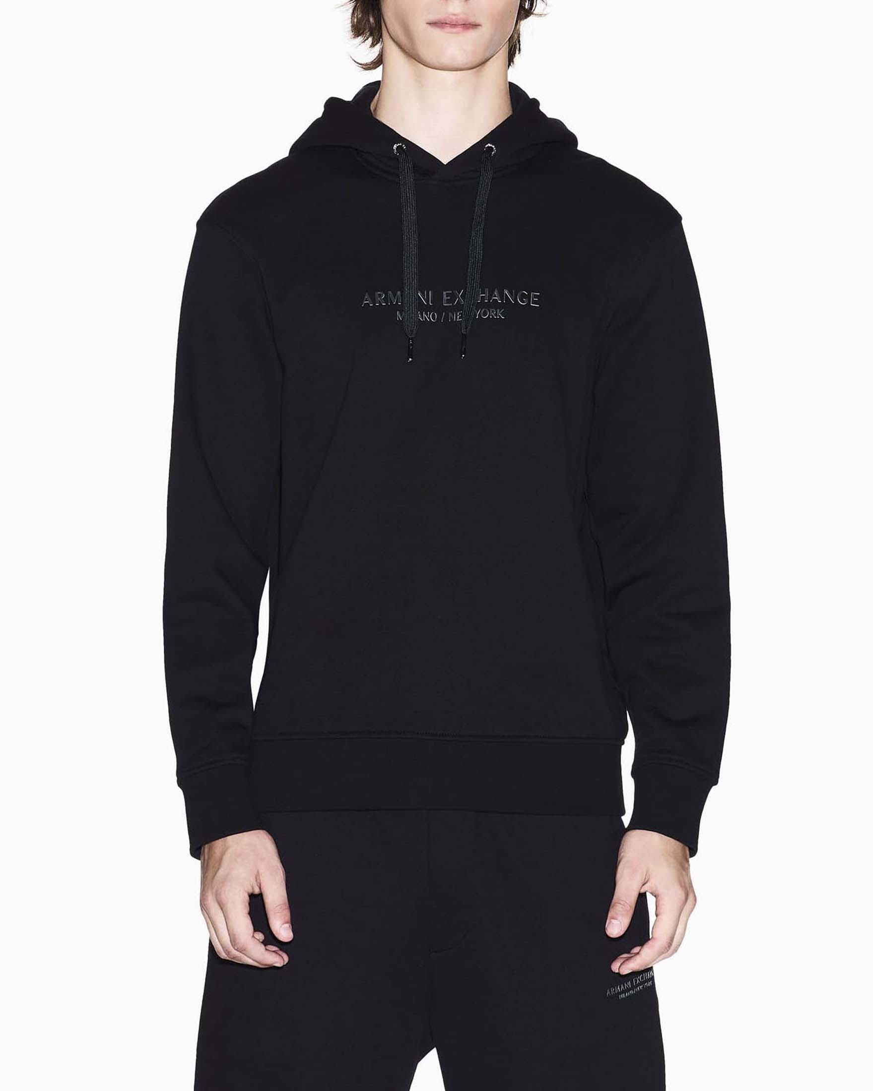 Felpa Armani Exchange nera in cotone con cappuccio e stampa logo image