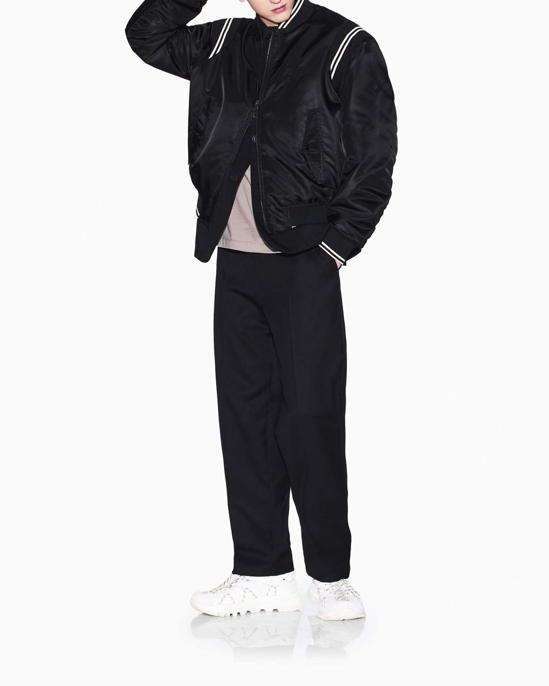 Pantaloni Exchange neri in twill di misto viscosa e lana