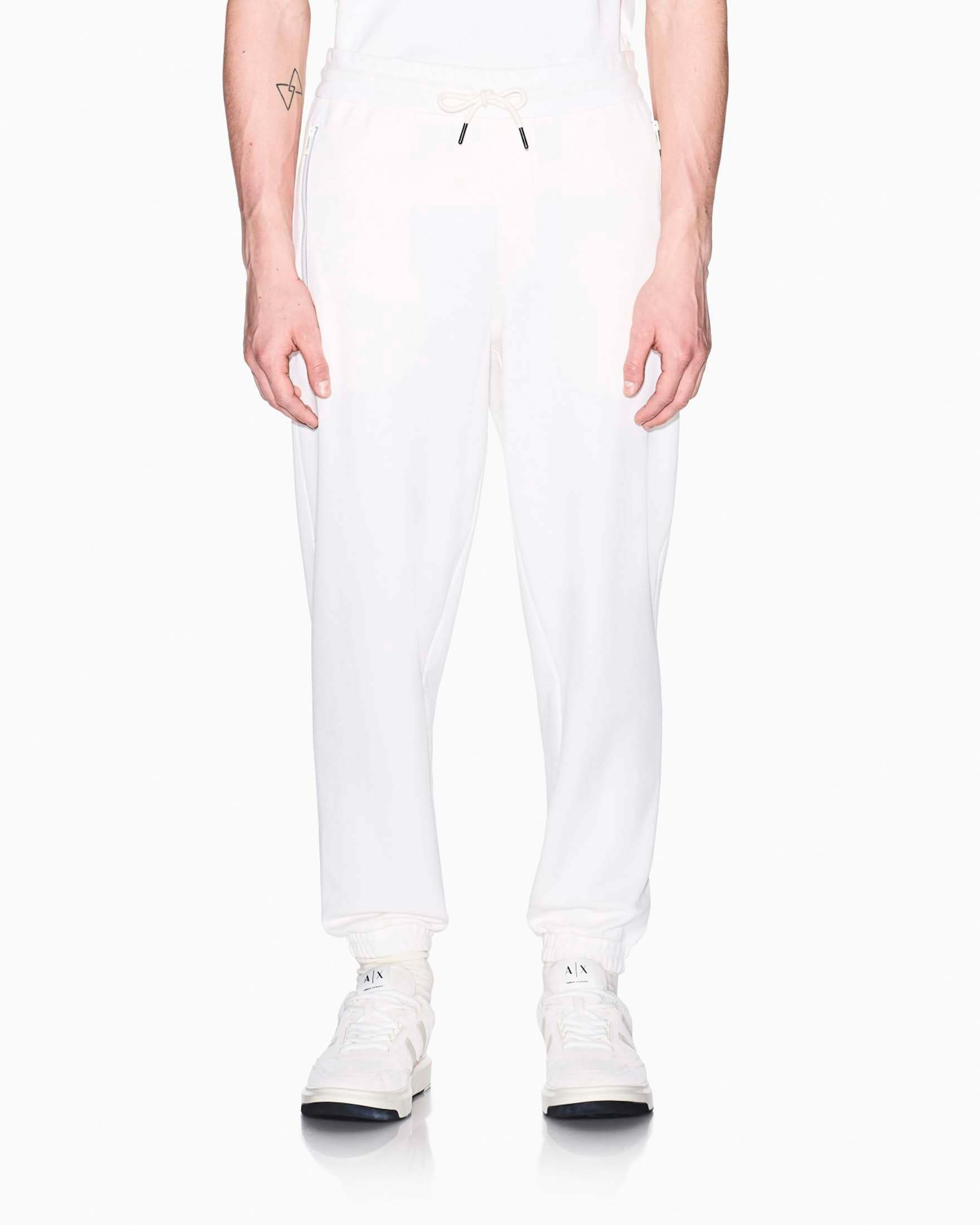 Pantaloni jogger Armani Exchange bianchi in misto cotone con logo cucito image