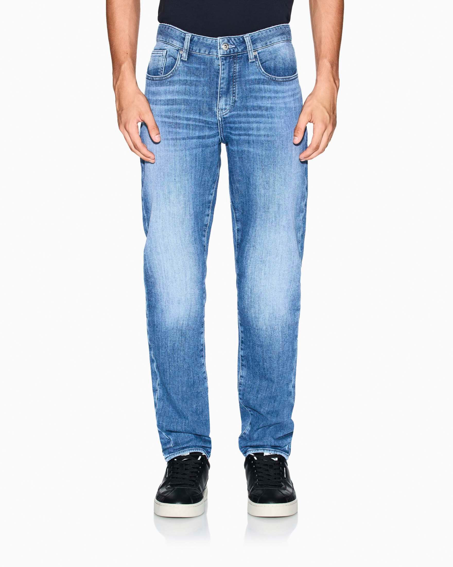 Jeans slim Armani Exchange lavaggio chiaro stone washed in misto cotone elasticizzato image