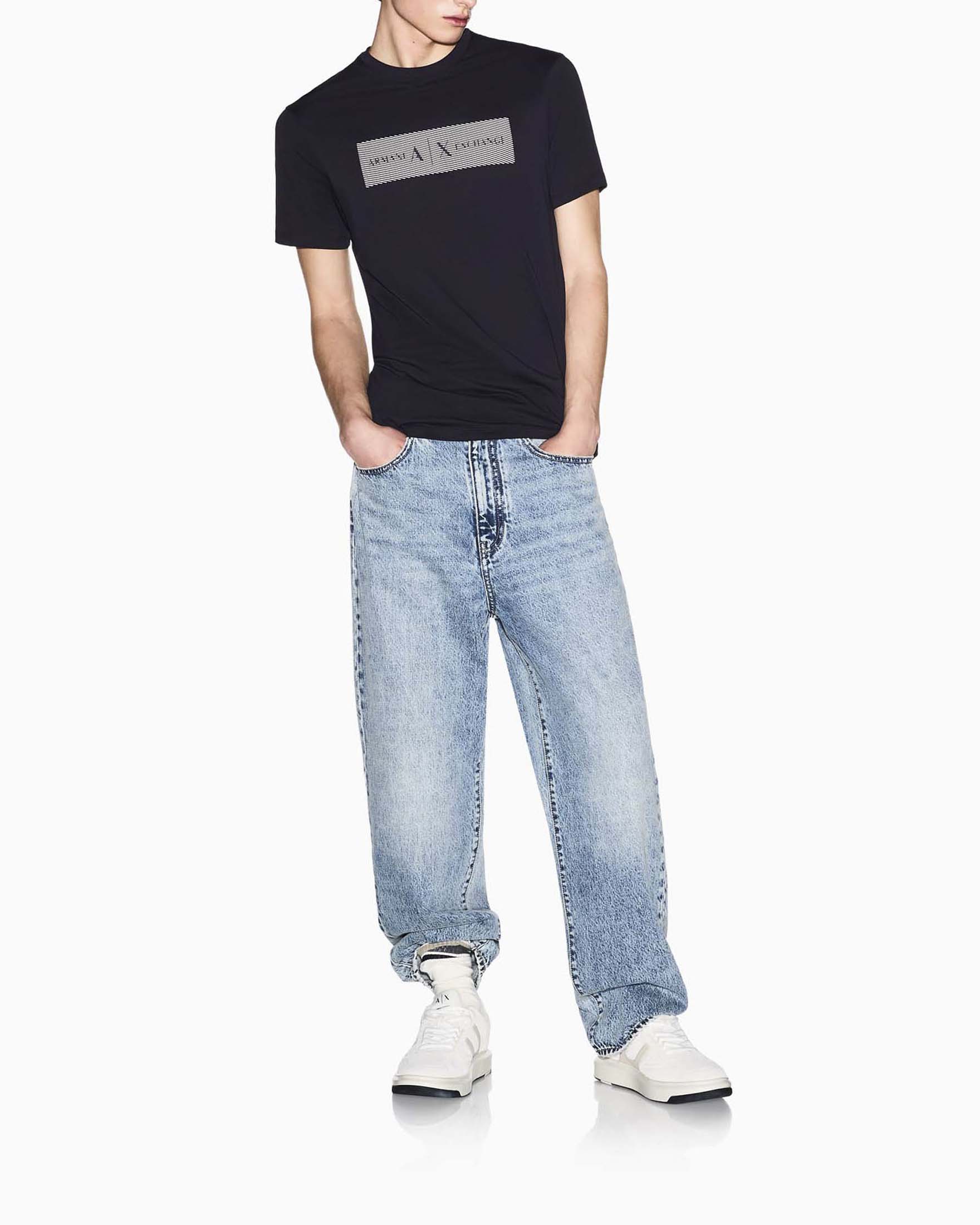 Armani Exchange — T-shirt mezza manica Armani Exchange blu in cotone con stampa logo