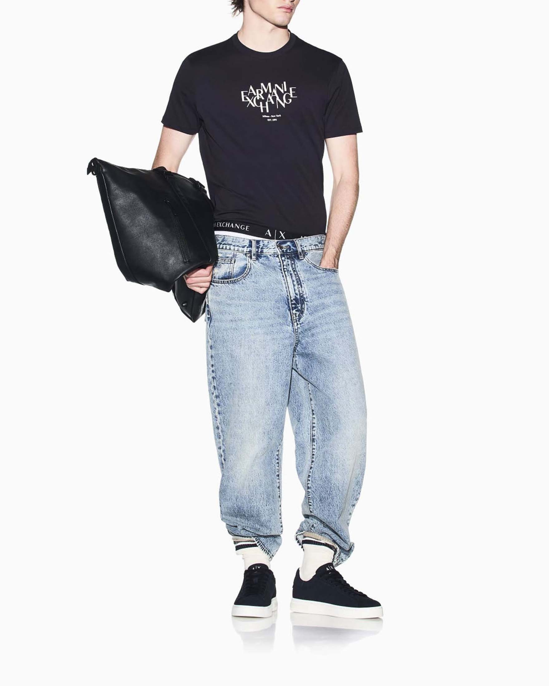 Armani Exchange — T-shirt mezza manica Armani Exchange blu in cotone con stampa logo