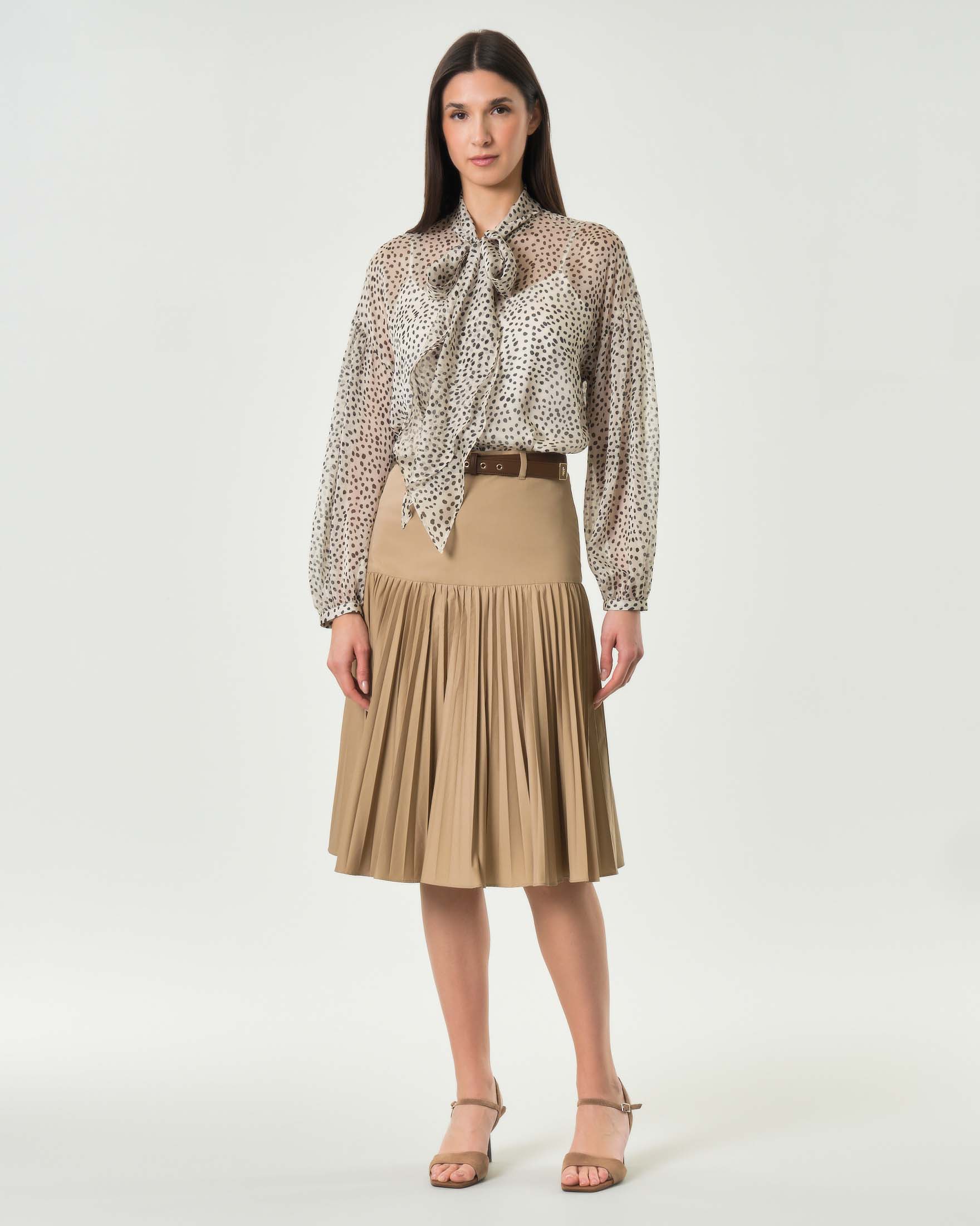 Gonna corta Max Mara Studio beige in cotone con motivo a pieghe plissé