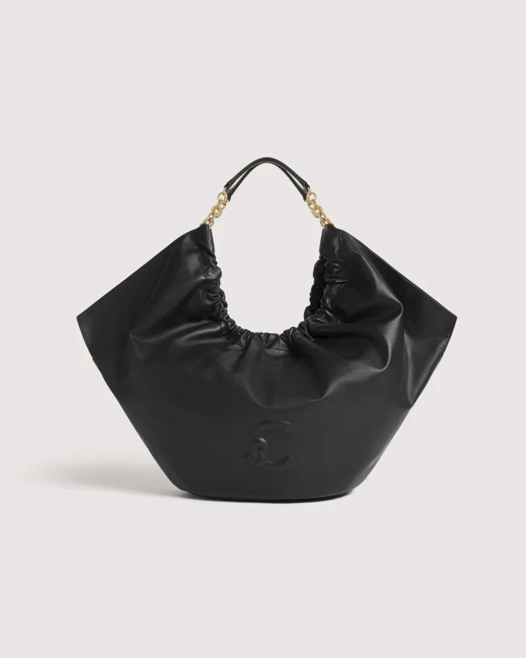 Borsa a spalla Coccinelle Smash Small in pelle liscia nera con manico in pelle e catena