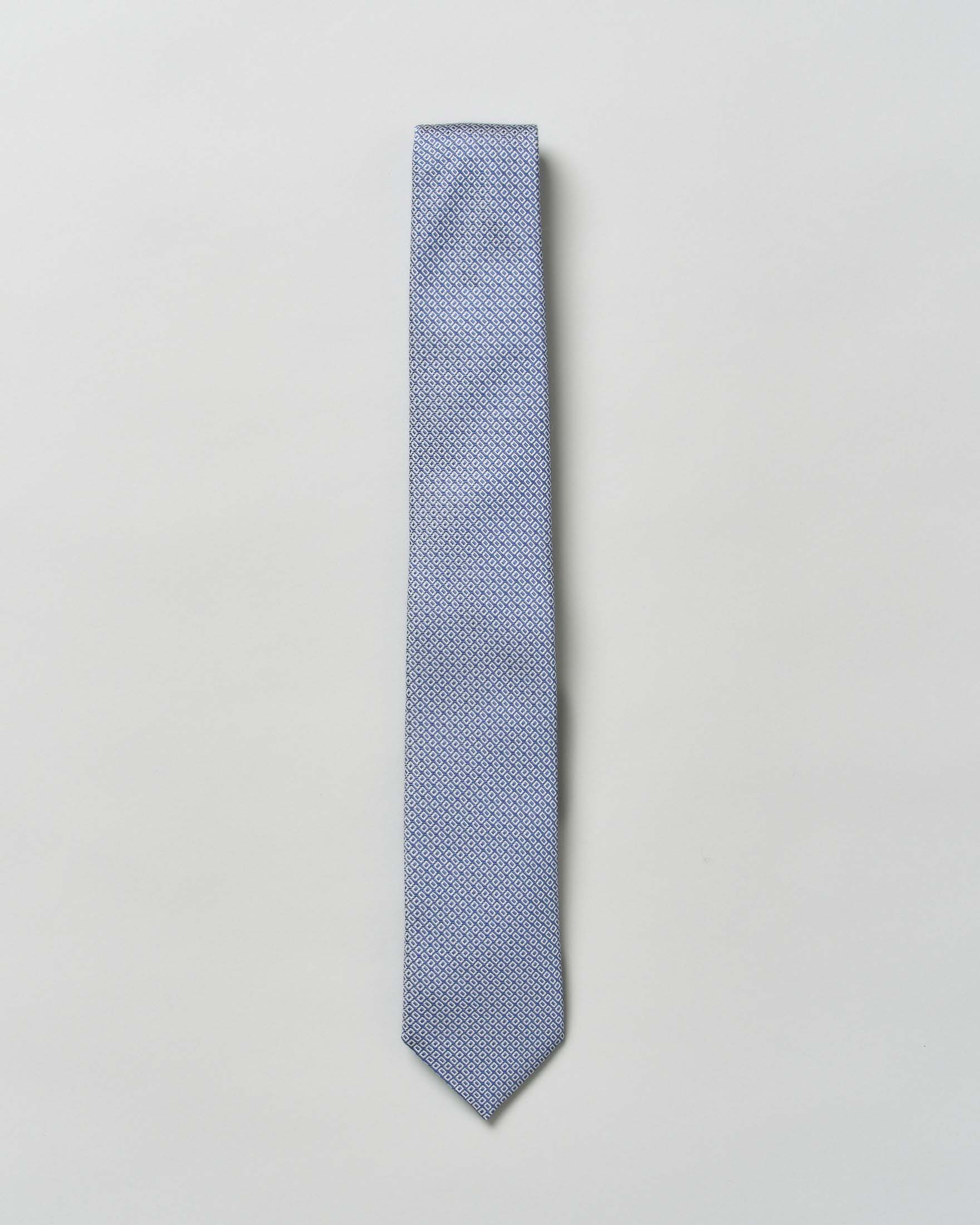 Cravatta Boss azzurra in misto seta con micro disegno