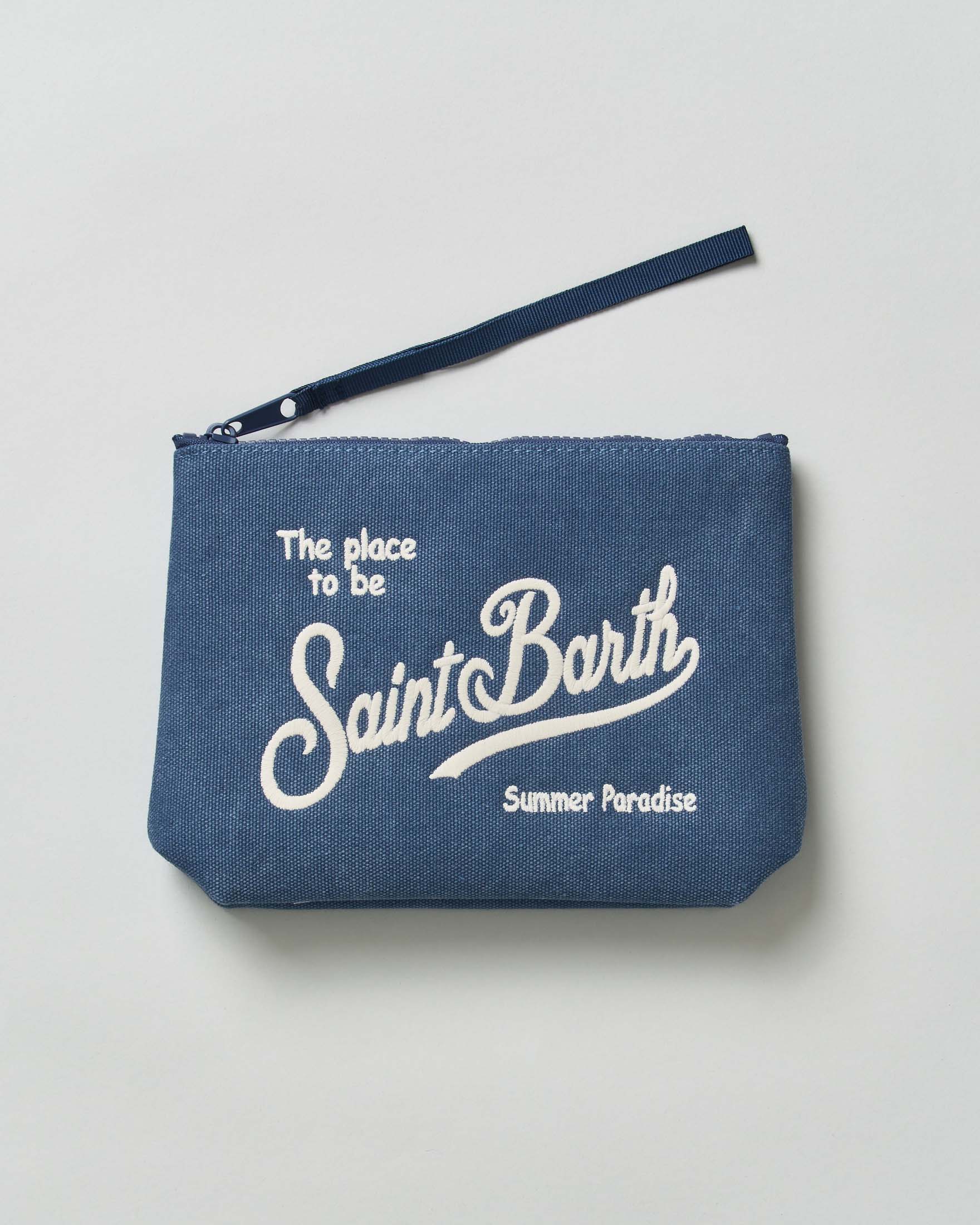 Pochette MC2 Saint Barth blu indaco in canvas di cotone con scritta logo rimata a contrasto