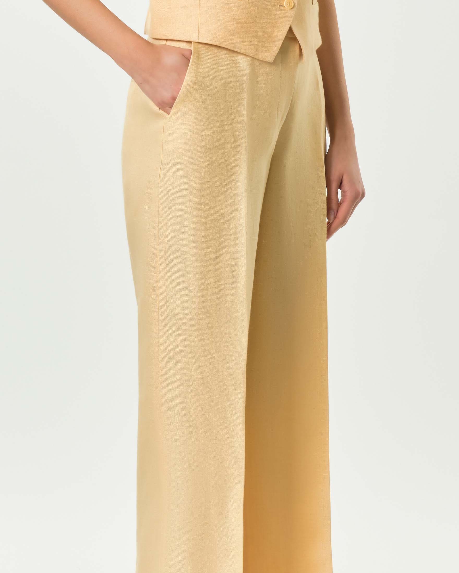 Pantaloni gialli Weekend Max Mara in lino dalla linea dritta ampia image