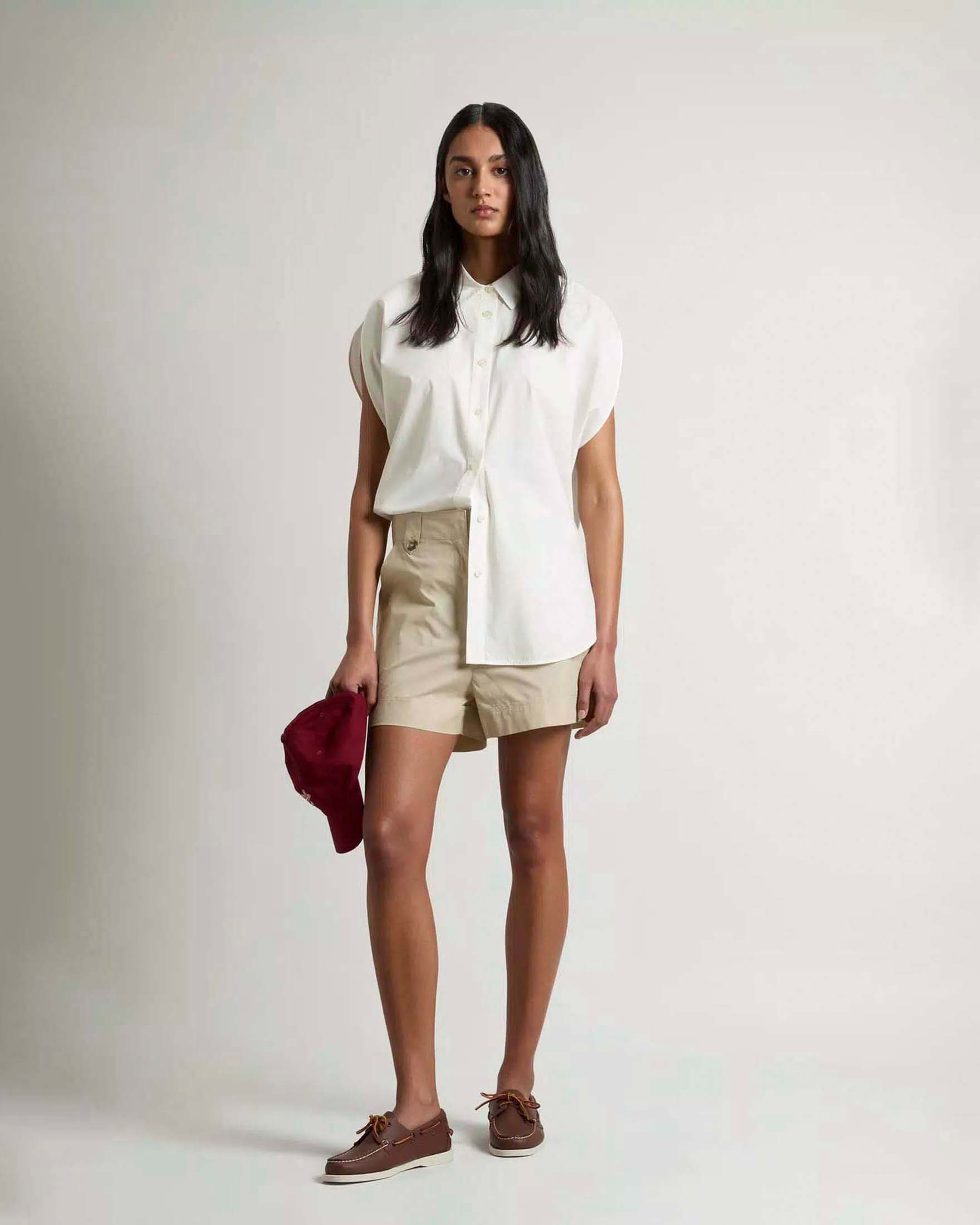 Camicia smanicata Woolrich bianca in popeline di cotone